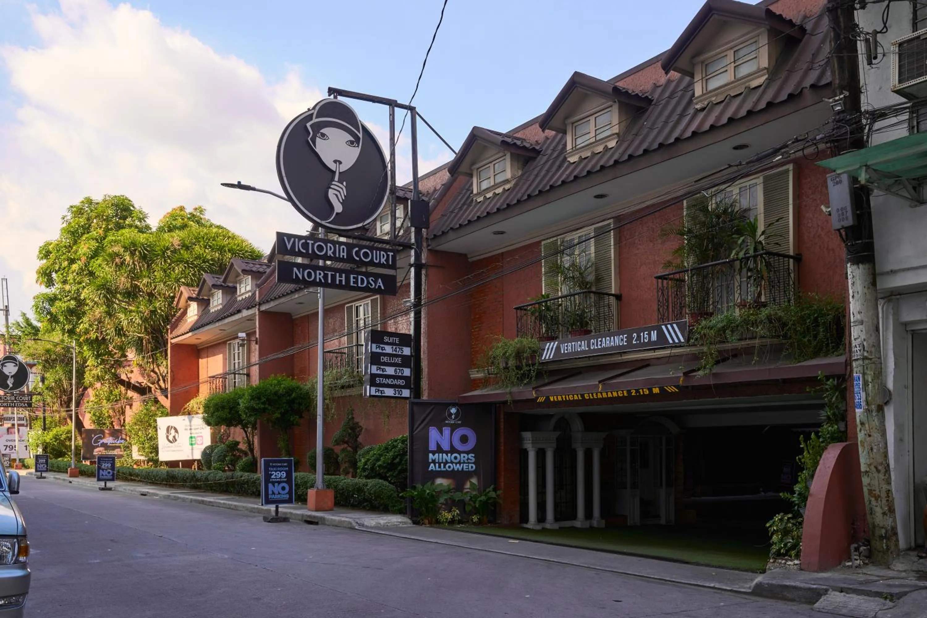 Property building in Victoria Court North Edsa