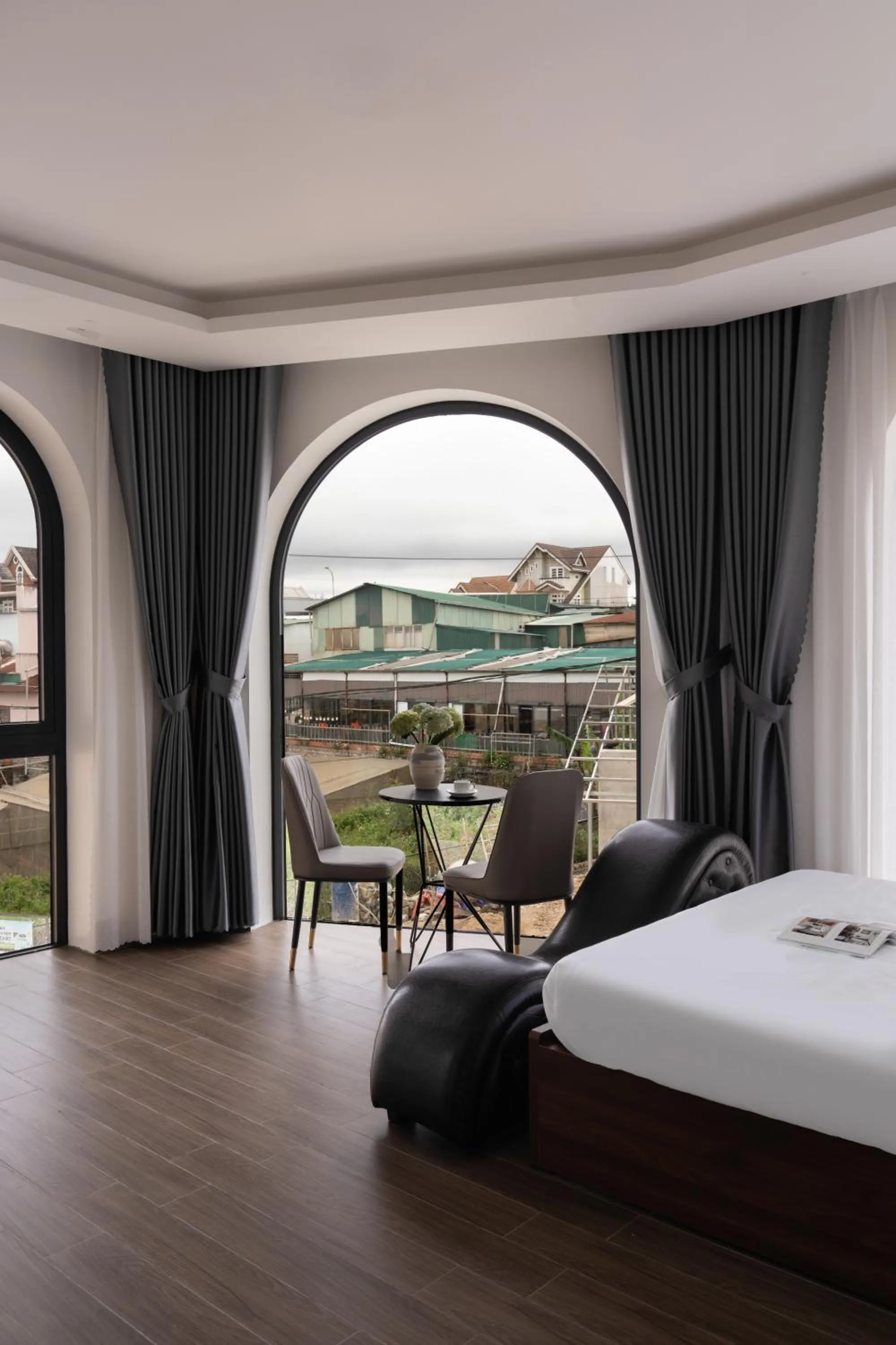 Bed in Anteaus Hotel Đà Lạt