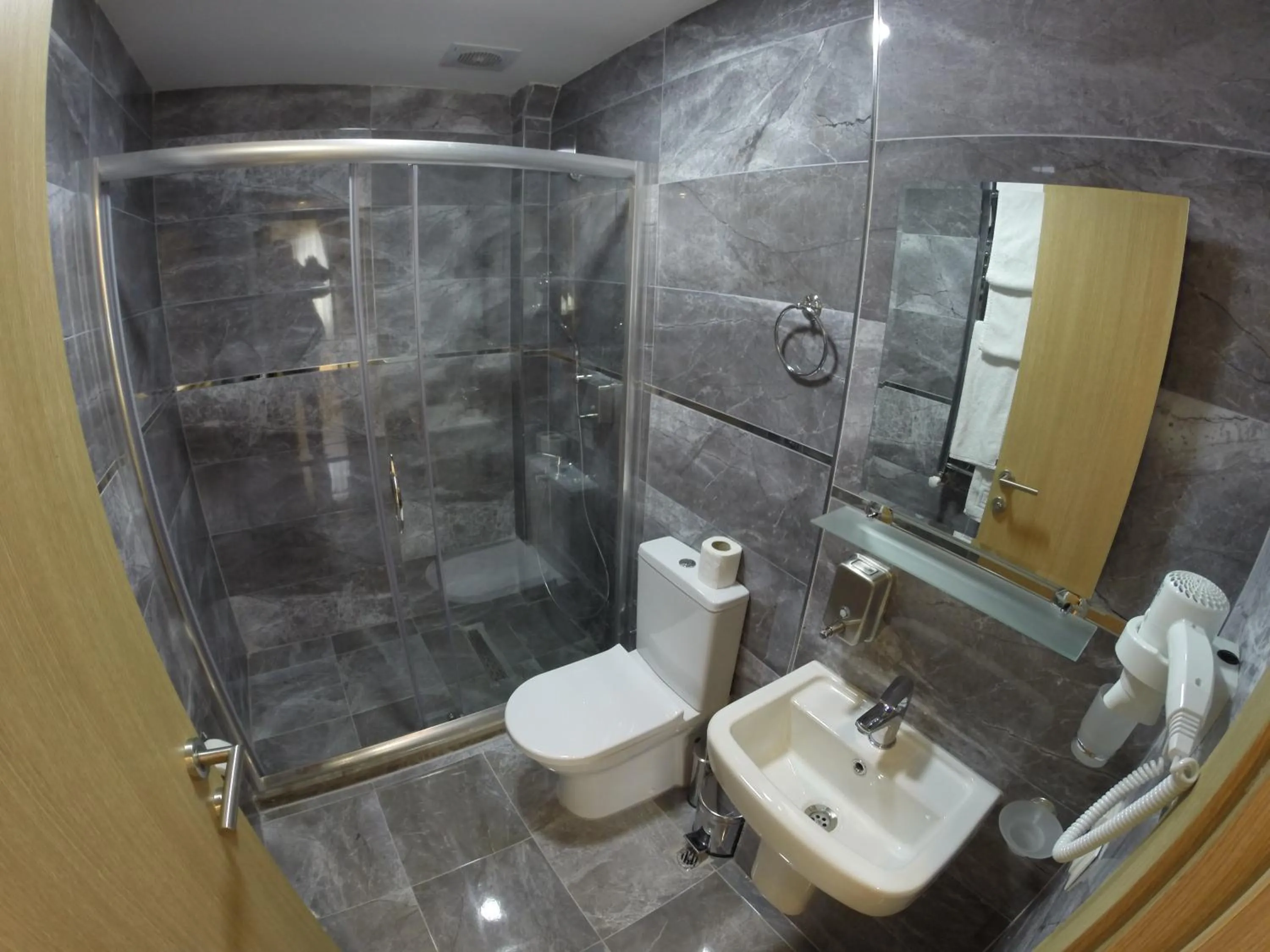 Shower in Meydan Suites