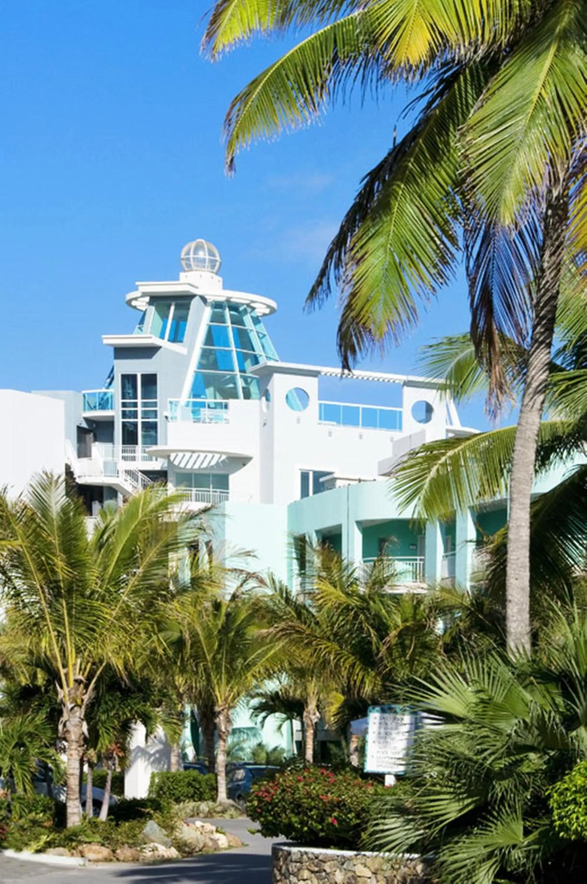 Property building in Oyster Bay Beach Resort