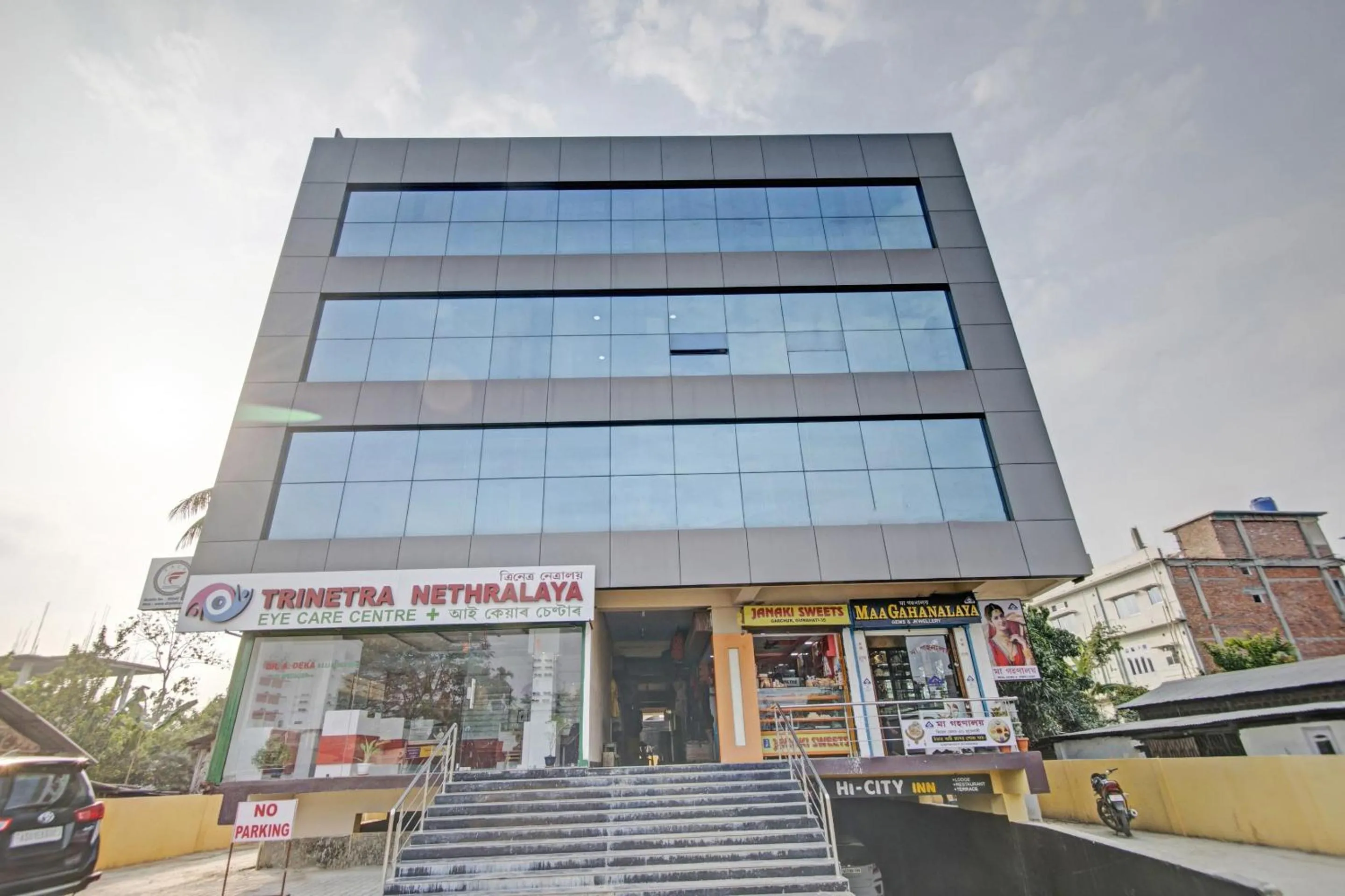 Property building in Capital O Penthouse