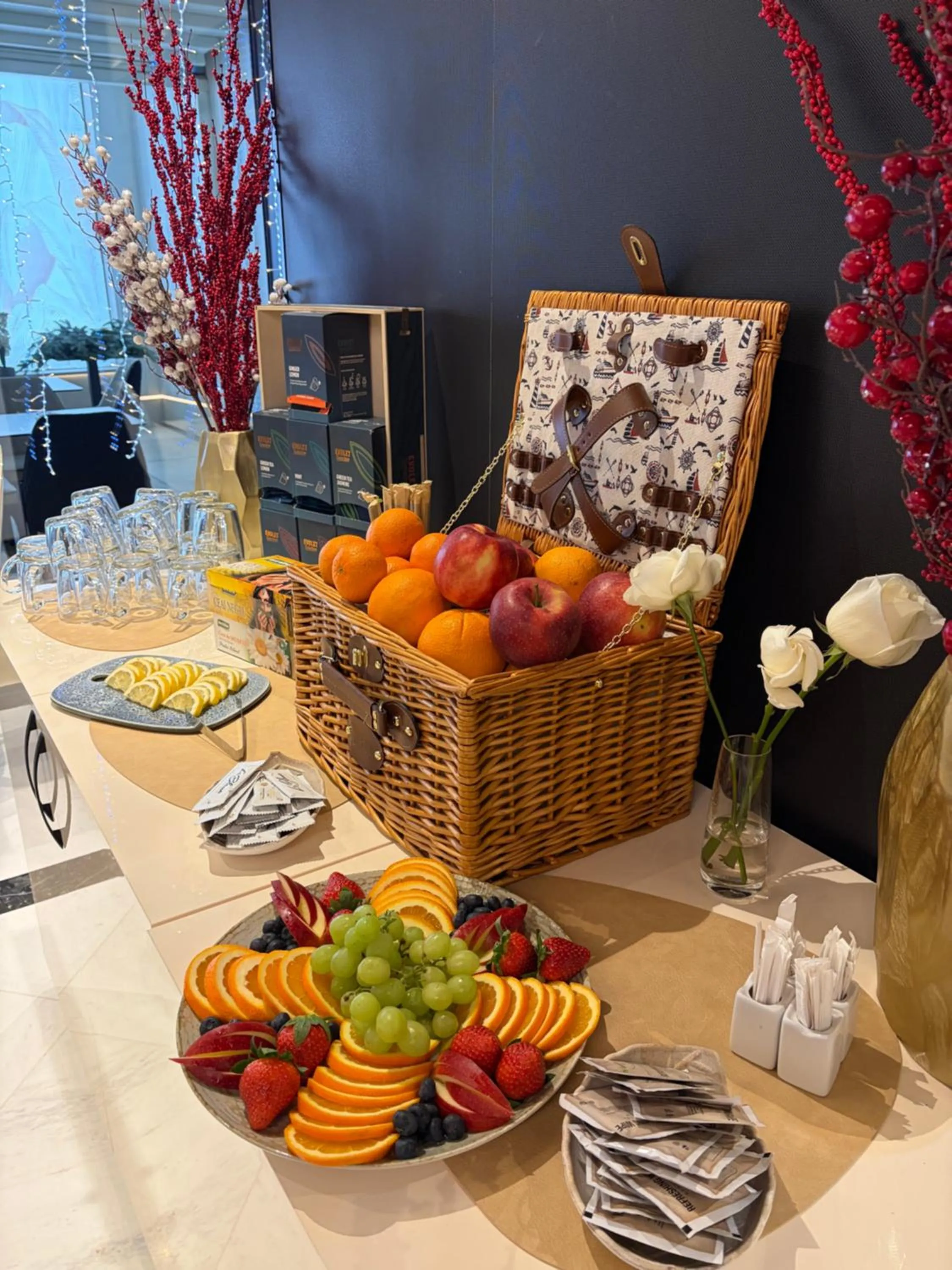 Food in Le Blanc Cotroceni Hotel