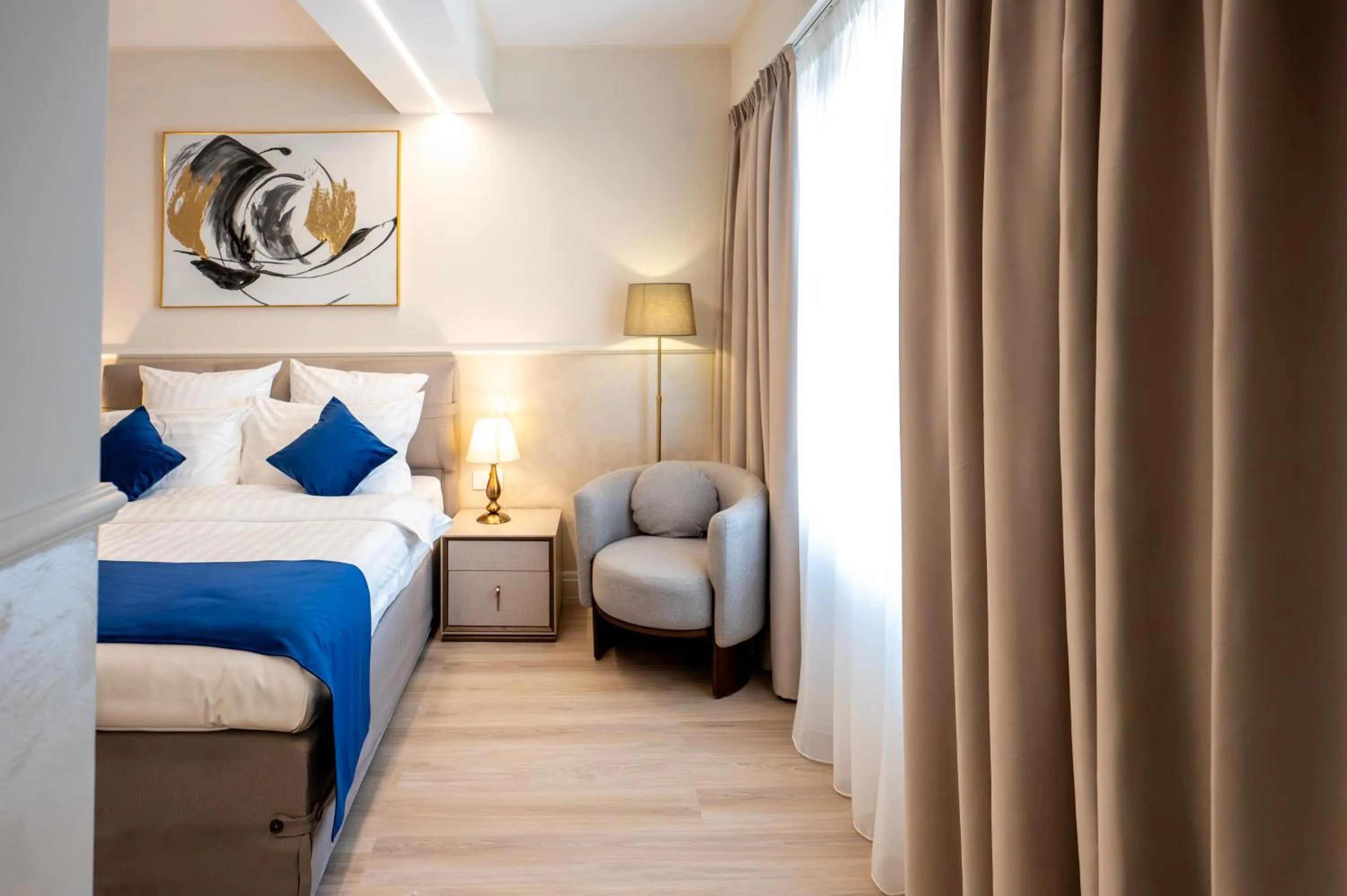 Bed in Le Blanc Cotroceni Hotel