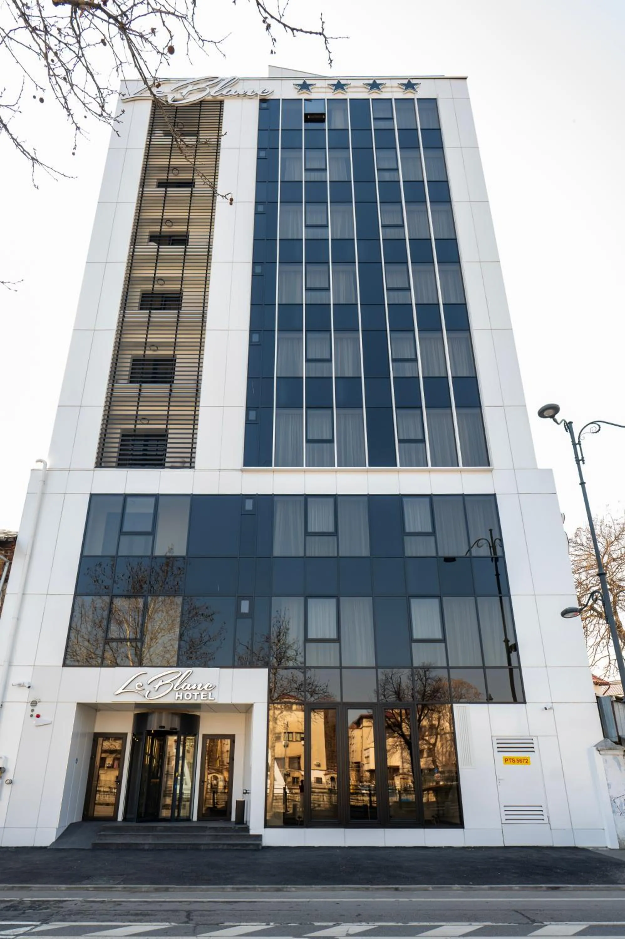 Property building in Le Blanc Cotroceni Hotel