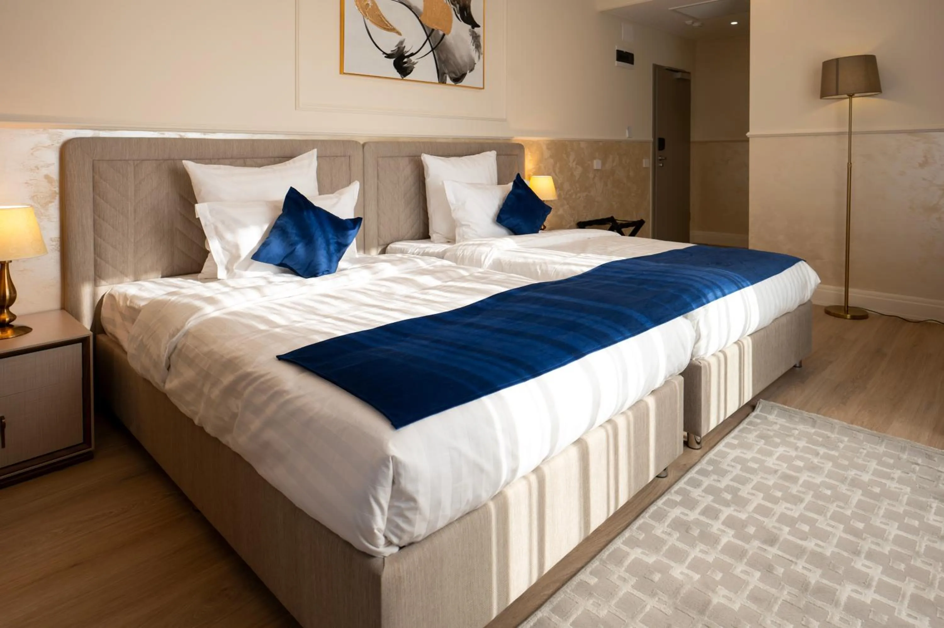 Bed in Le Blanc Cotroceni Hotel