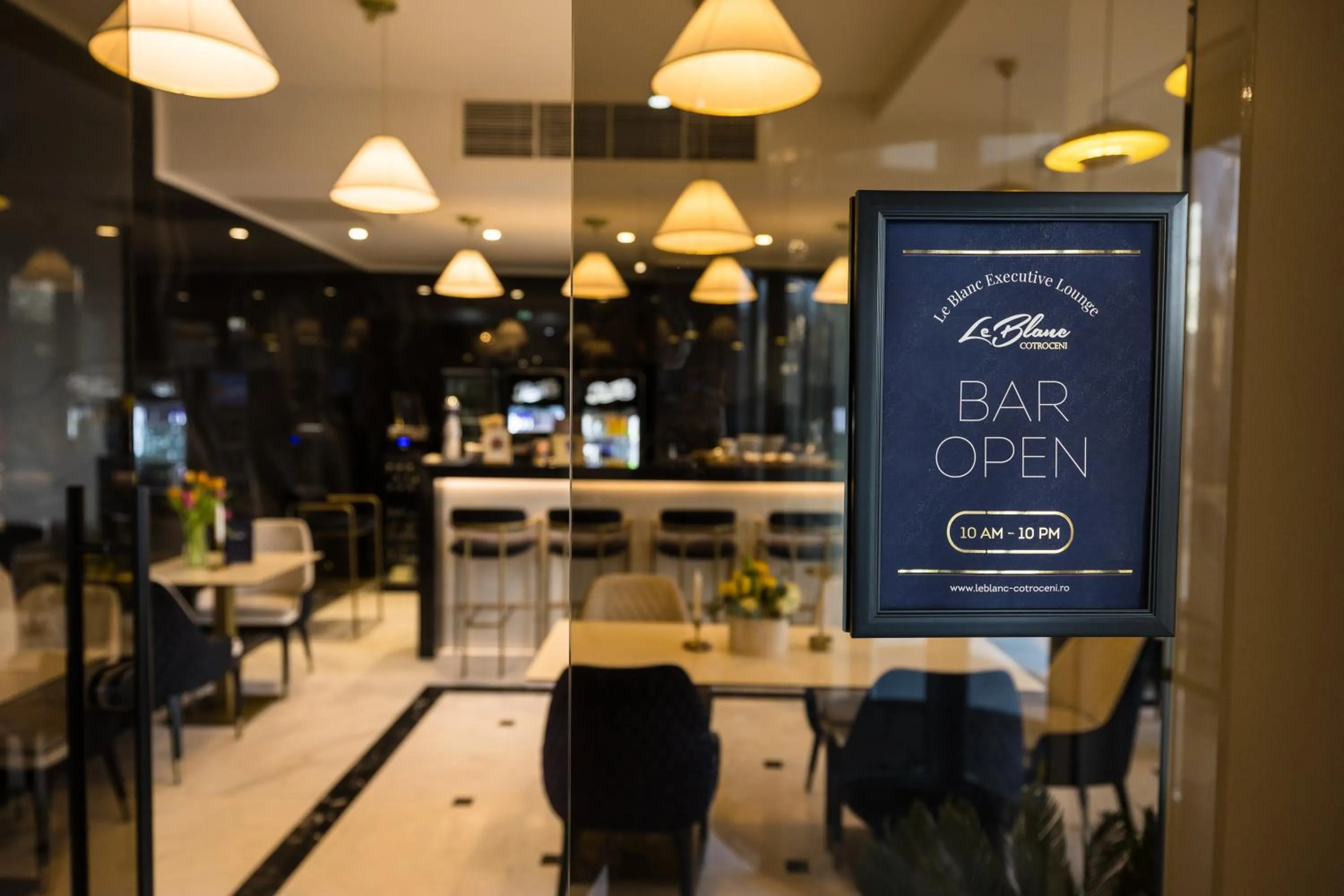 Lounge or bar in Le Blanc Cotroceni Hotel