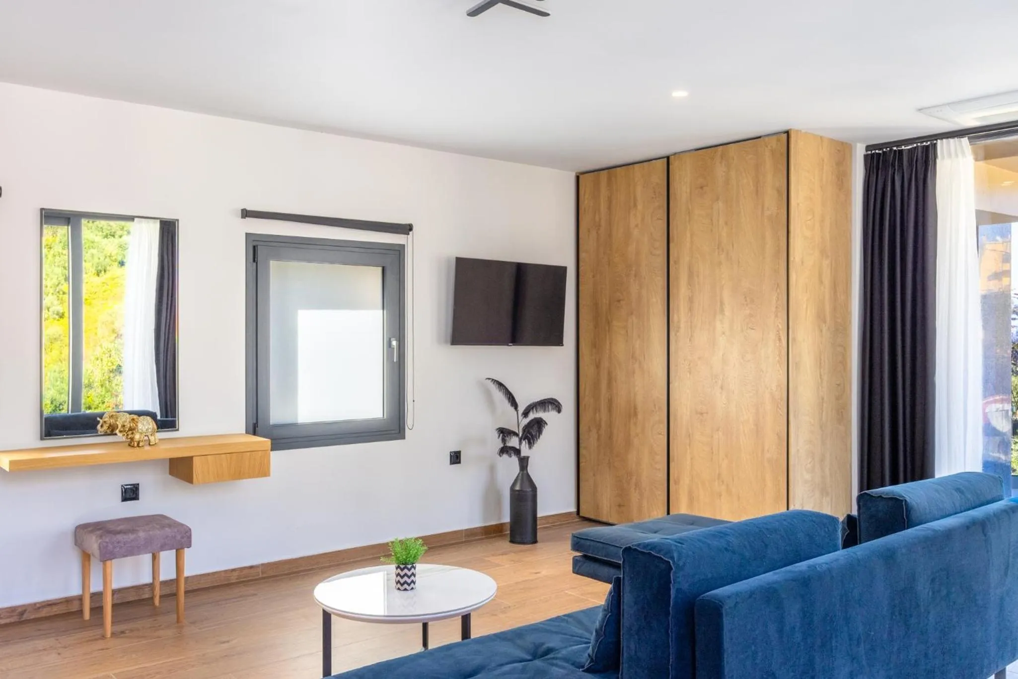 TV and multimedia in Nobile Boutique Hotel