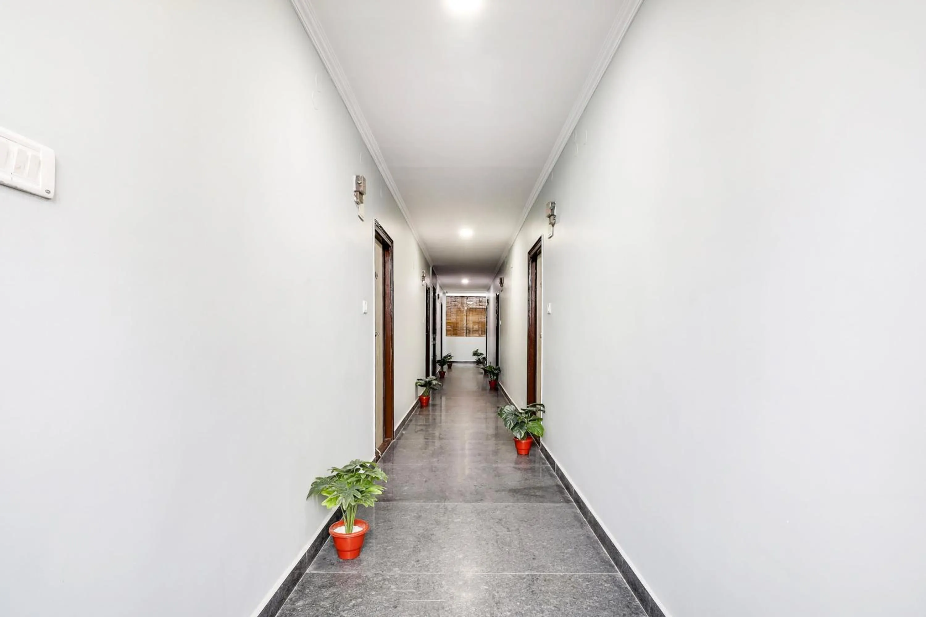 Lobby or reception in Townhouse De Alphabet Kukatpally Near Nexus Mall