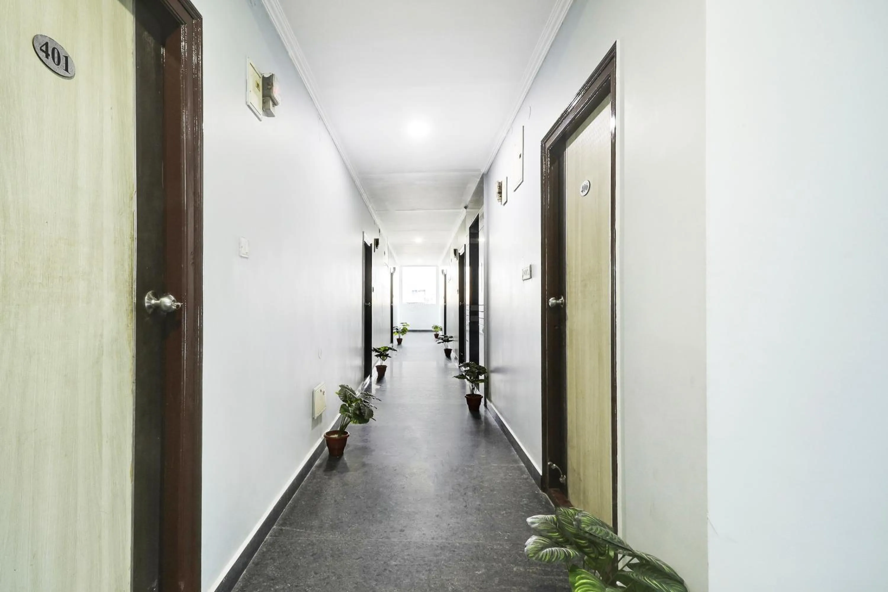 Lobby or reception in Townhouse De Alphabet Kukatpally Near Nexus Mall