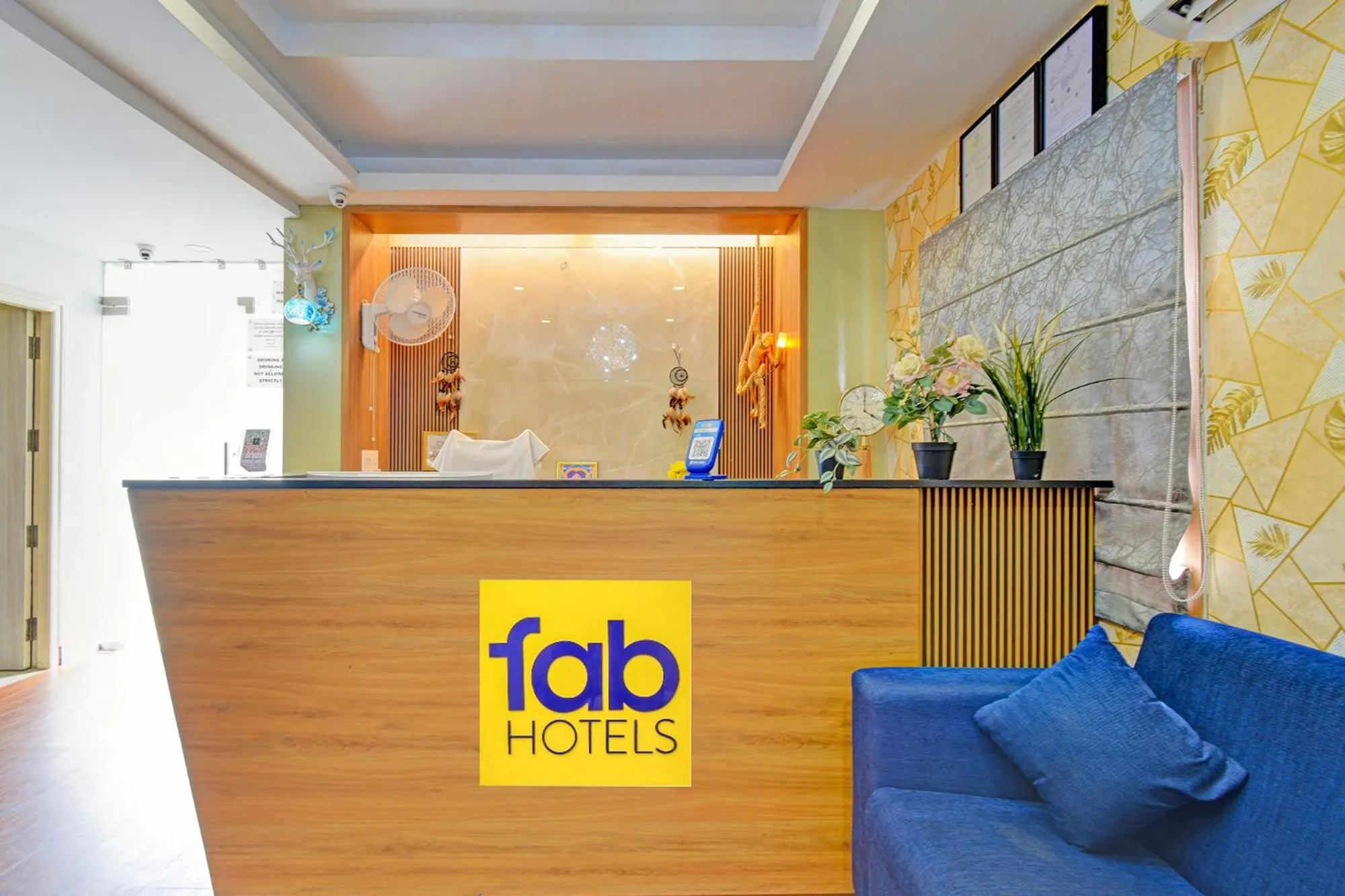 Lobby or reception in FabHotel Metro - Nr Secunderabad Railway Station