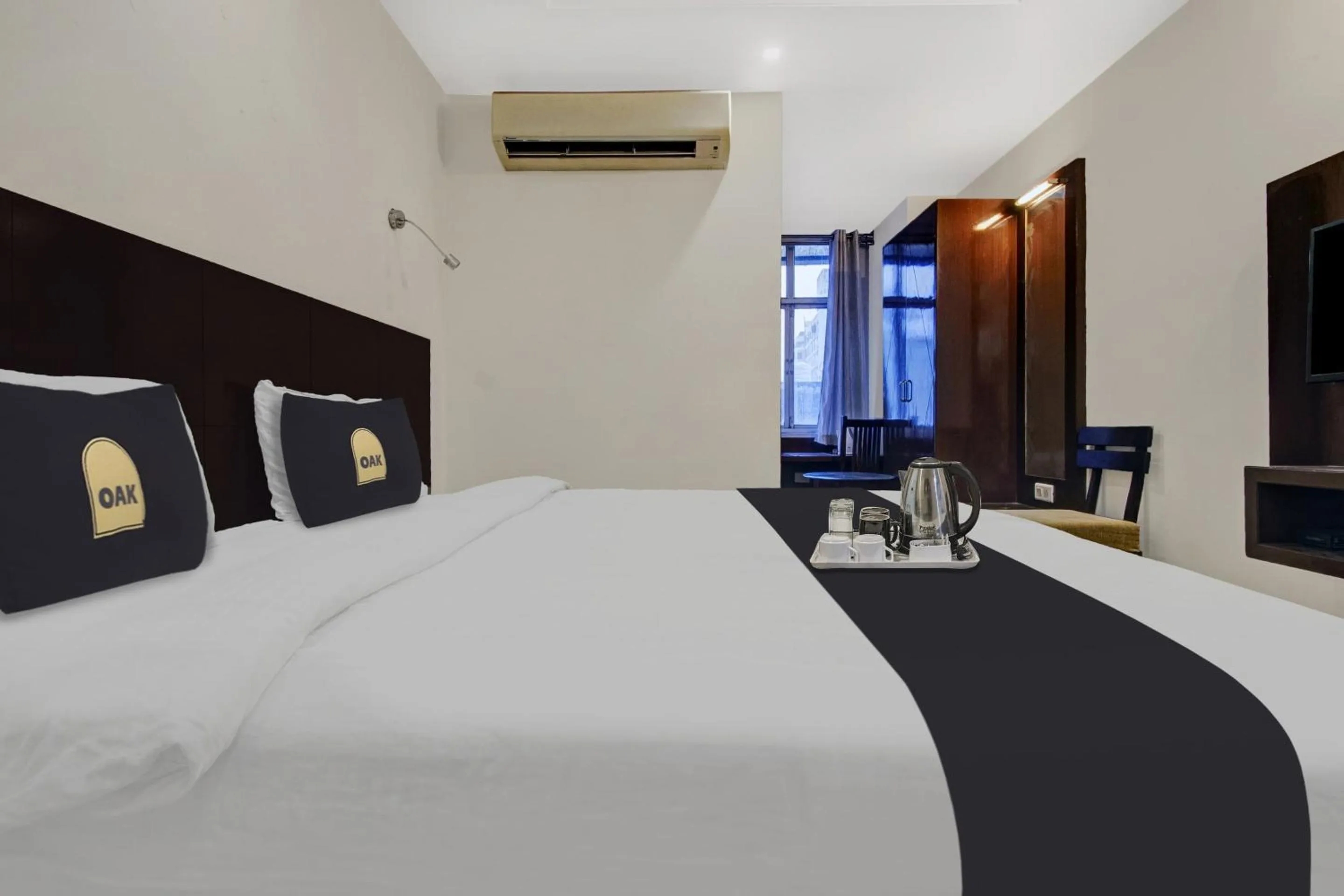 Bedroom, Bed in Townhouse OAK HOTEL Heritage Heights