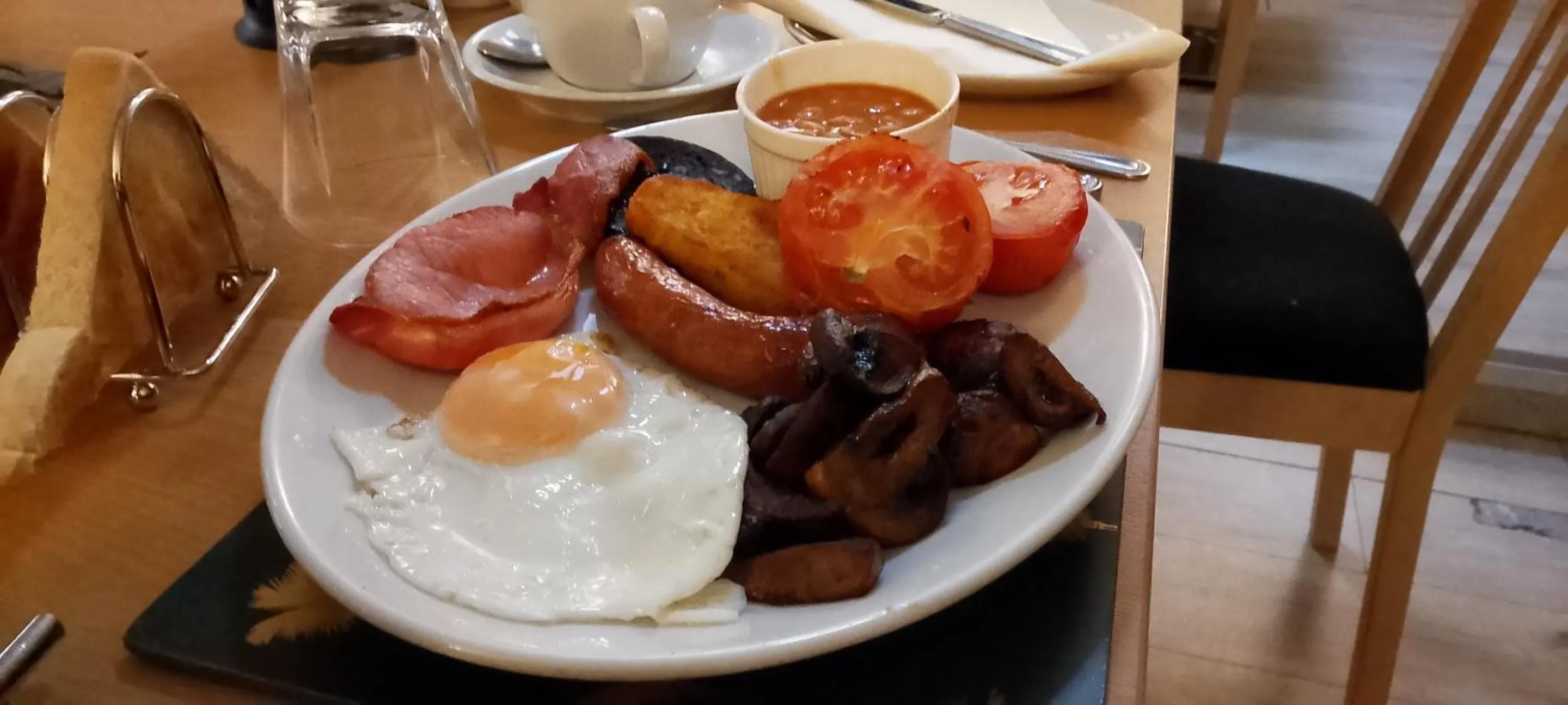 Breakfast in The Norwood Hotel