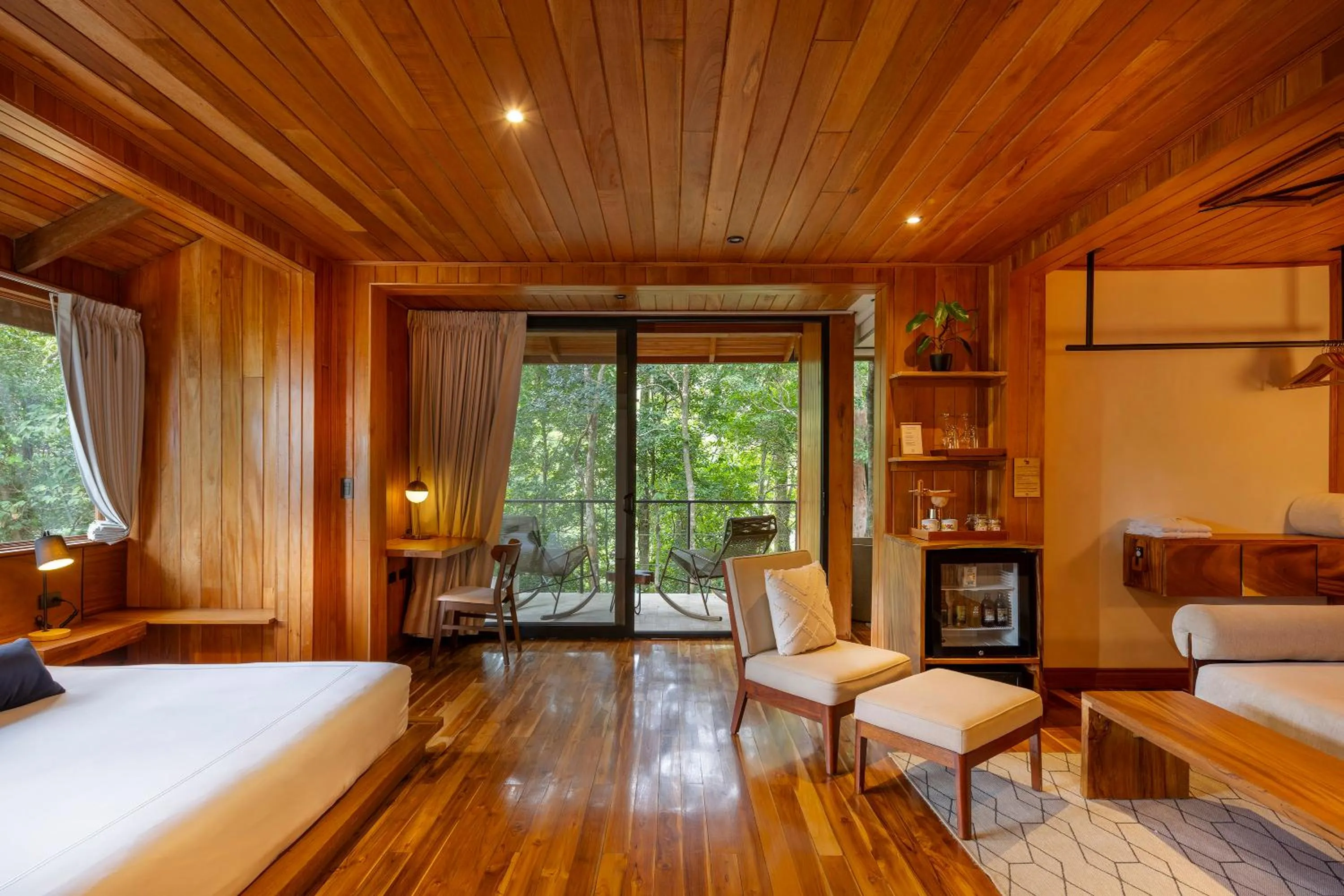 Photo of the whole room, Bed in Hotel Belmar