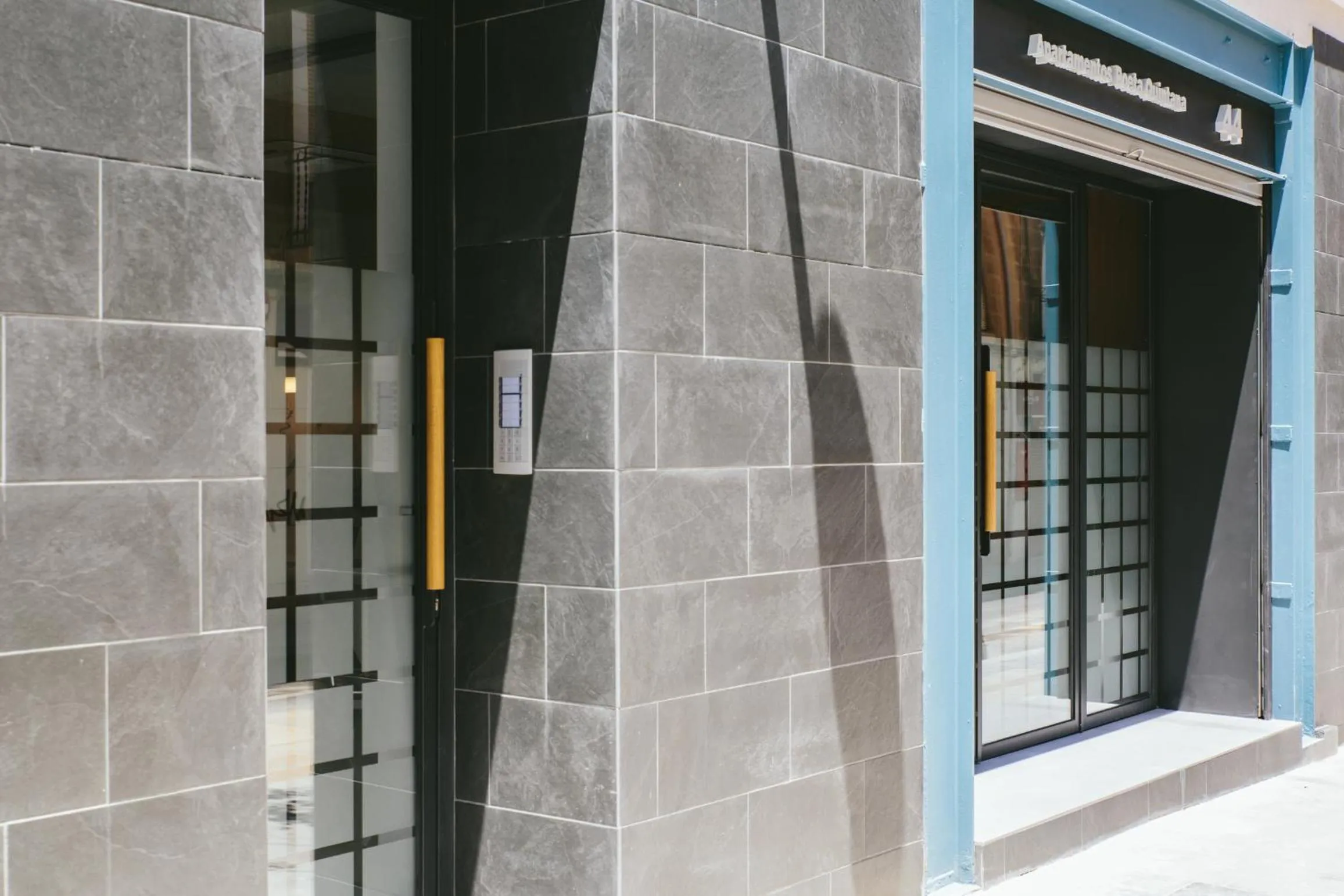 Facade/entrance in The Lucky Flats - Poeta Quintana