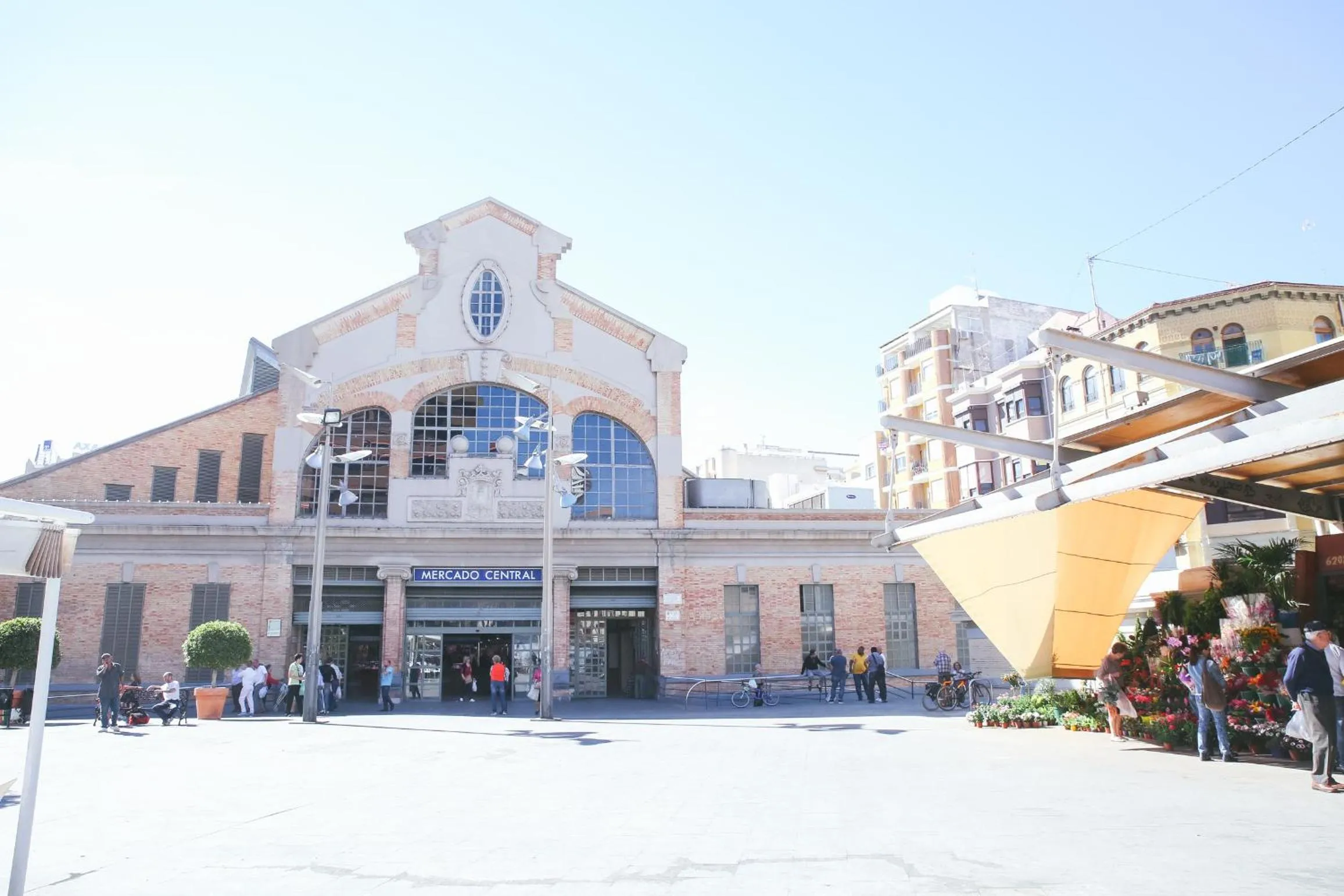 Other in The Lucky Flats - Poeta Quintana