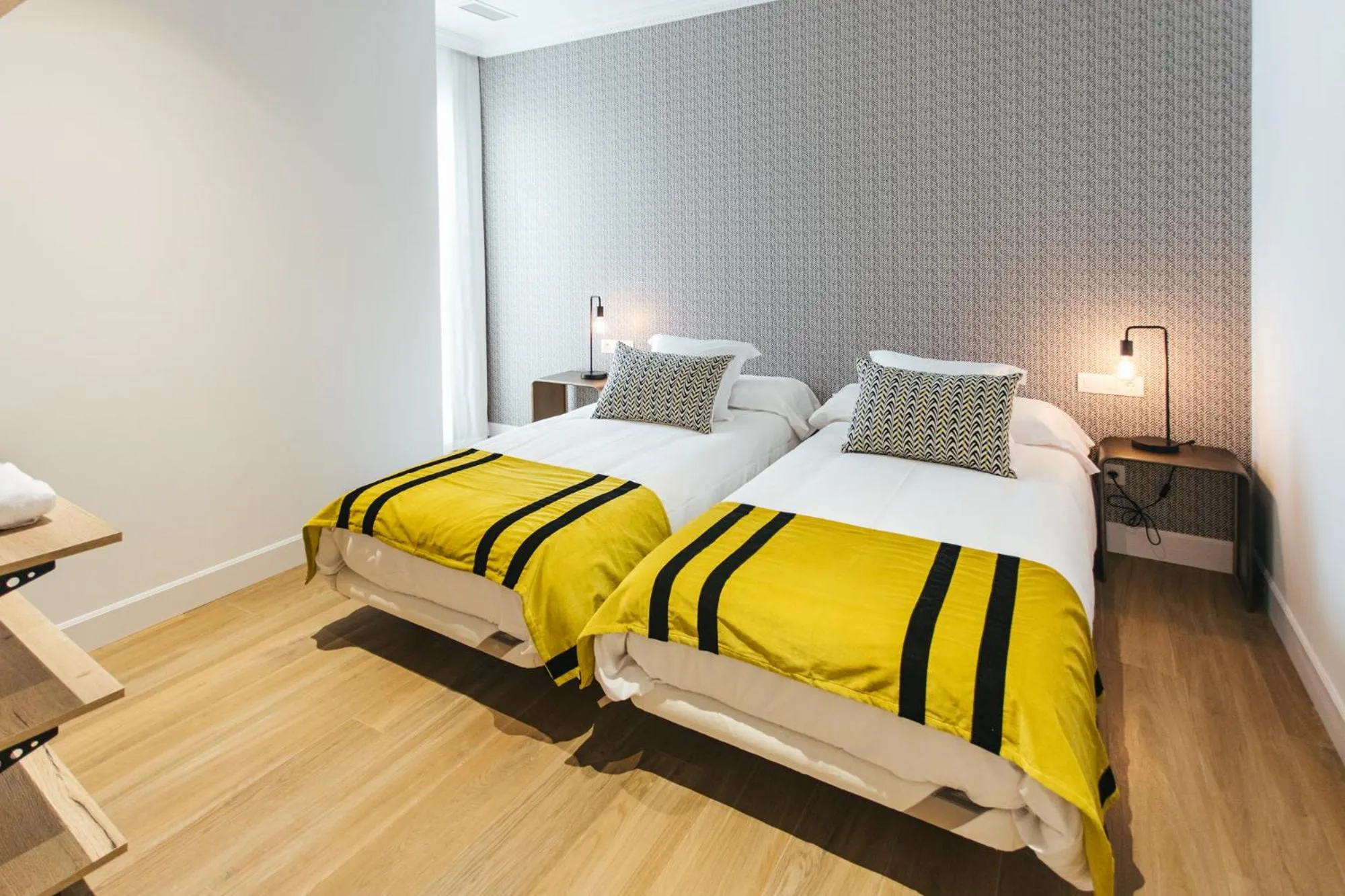 Bedroom, Bed in The Lucky Flats - Poeta Quintana