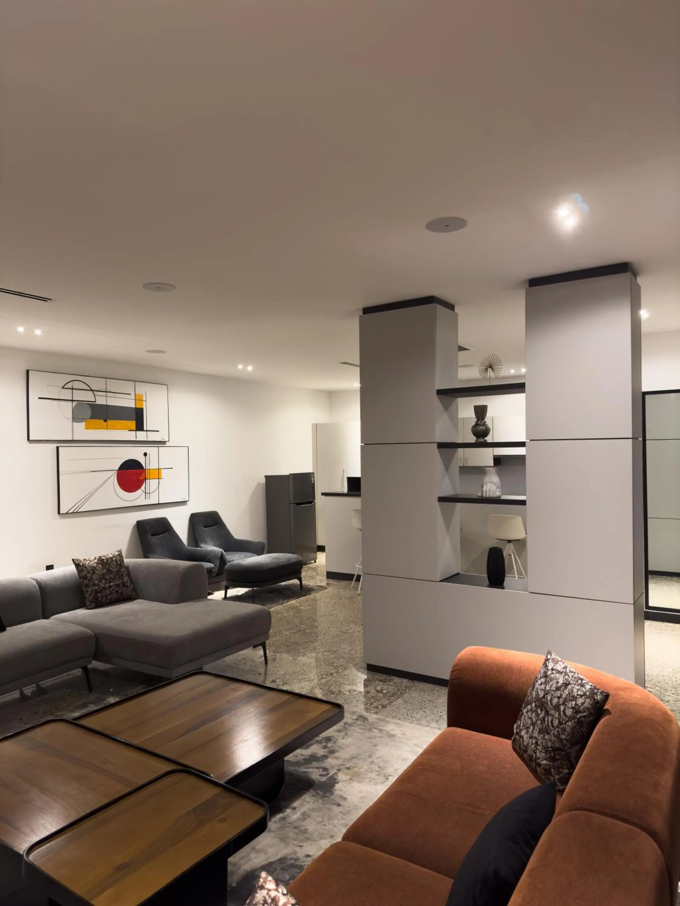 Kitchen or kitchenette in Blu Pearl Hotel & Residence