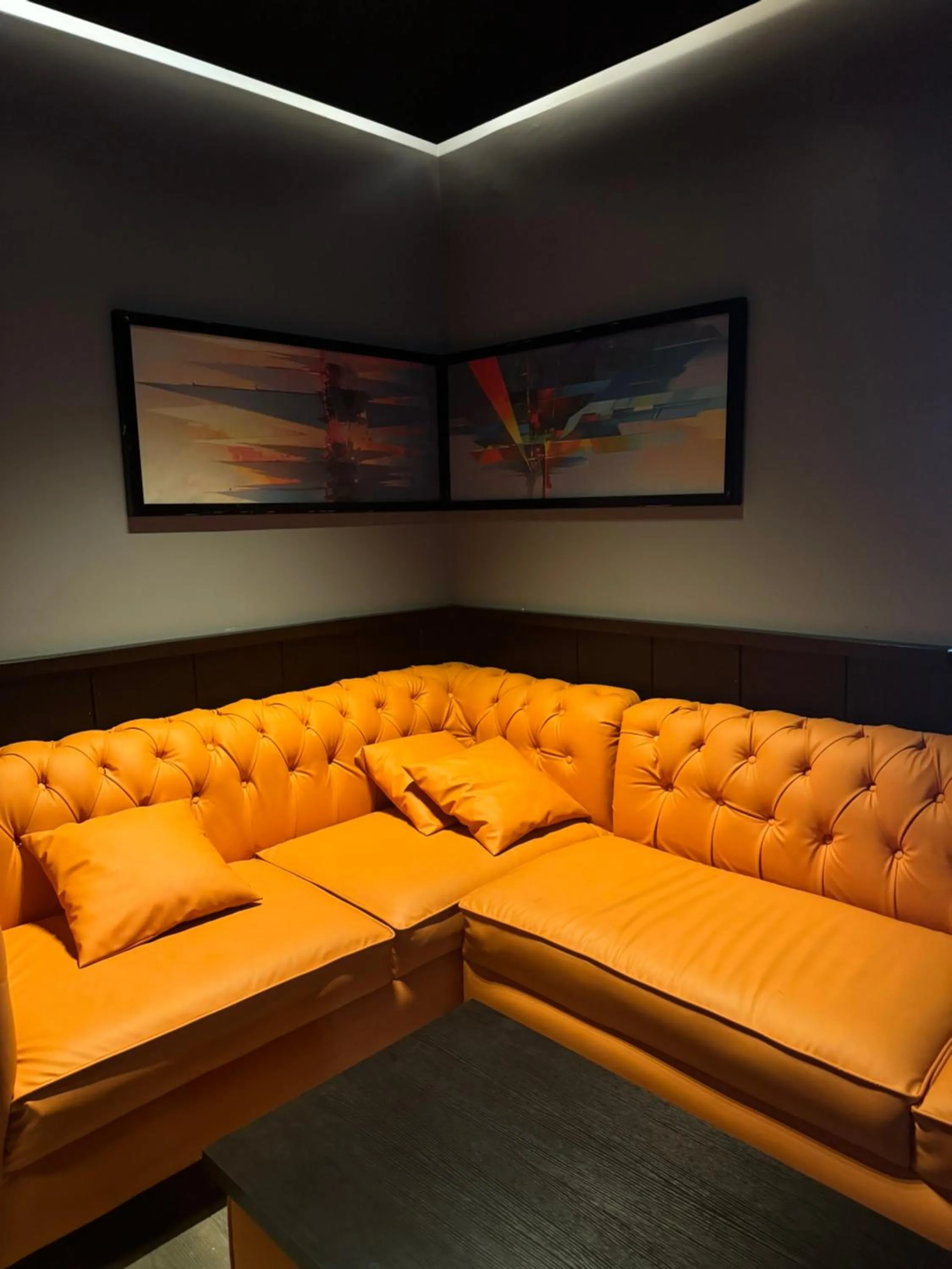 Seating area in Blu Pearl Hotel & Residence