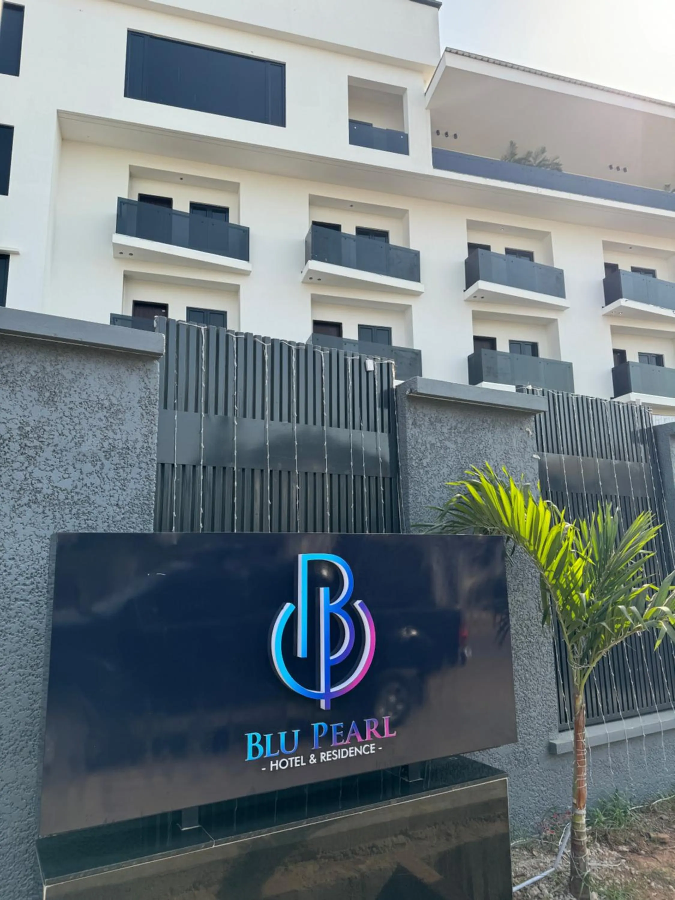 Property building in Blu Pearl Hotel & Residence