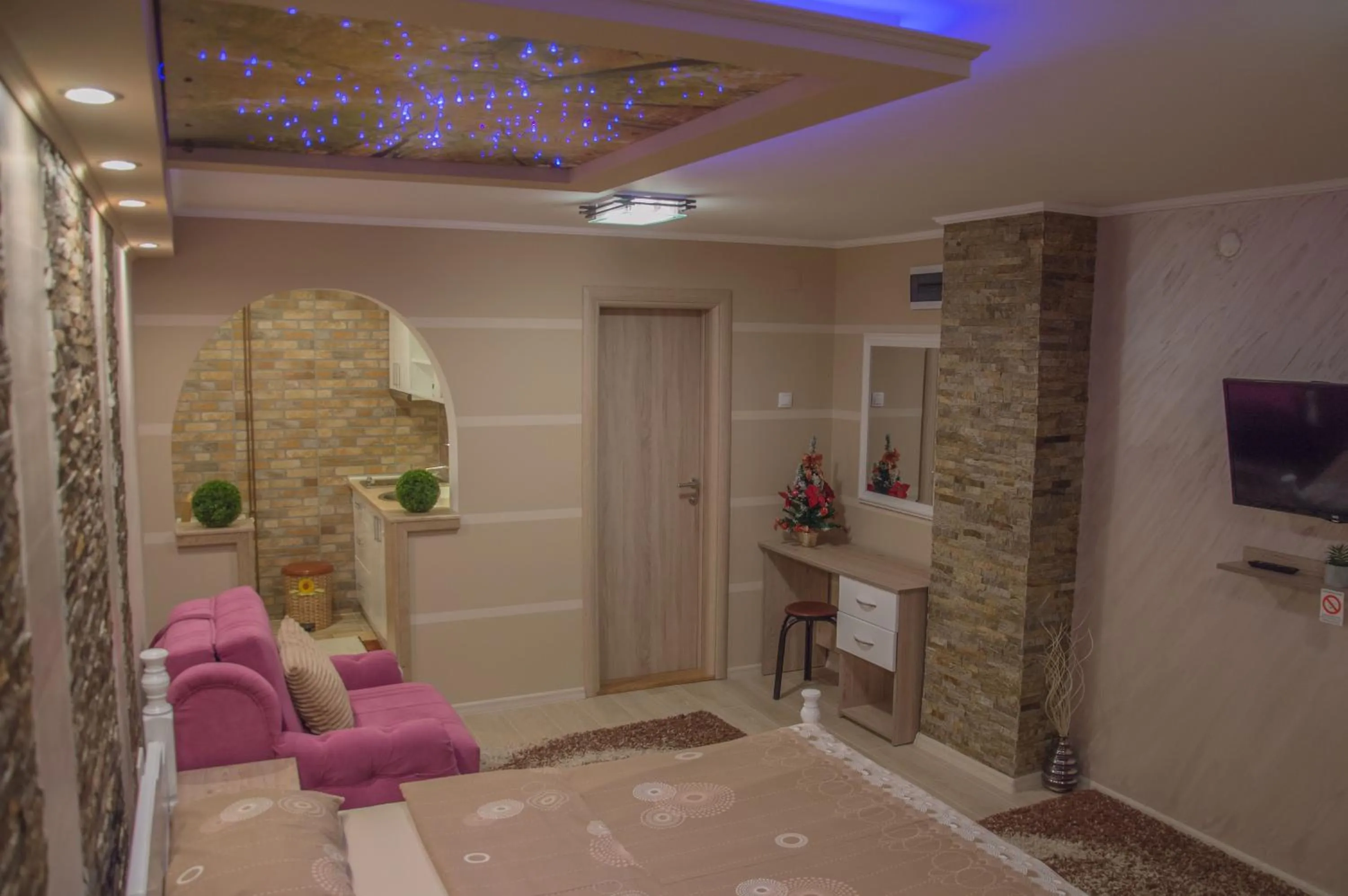 Photo of the whole room in Apartments Josipovic