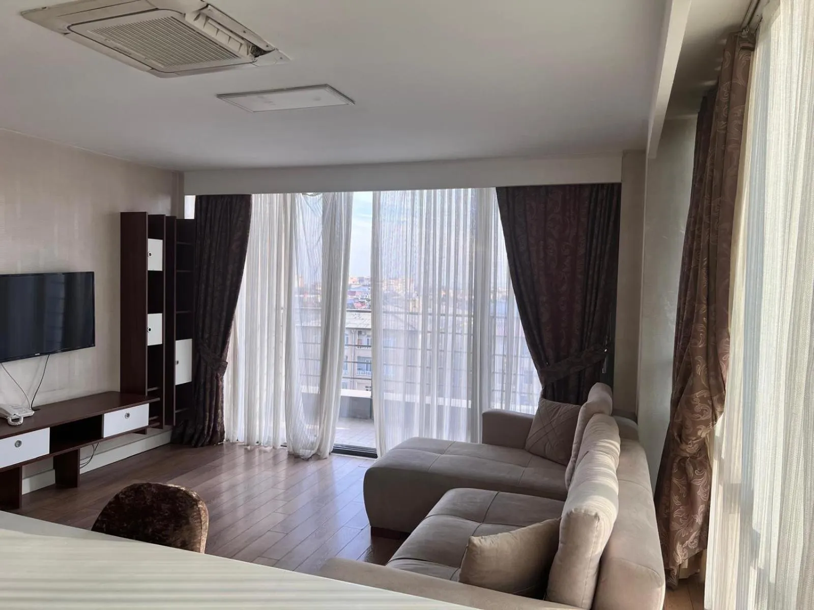 Living room in Liv Suit Hotel