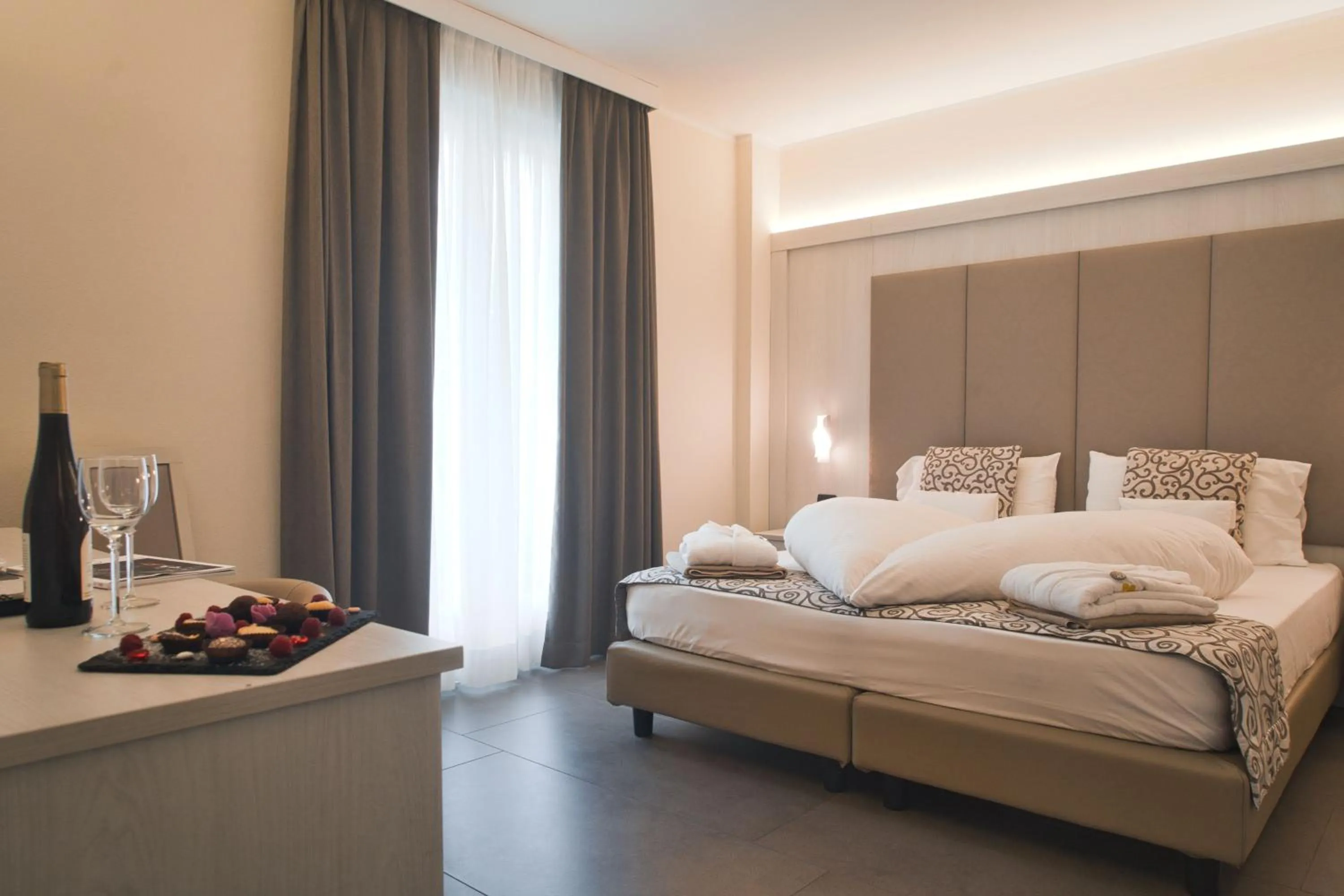Bedroom, Bed in Villa Nicolli Romantic Spa Resort - Adults Only
