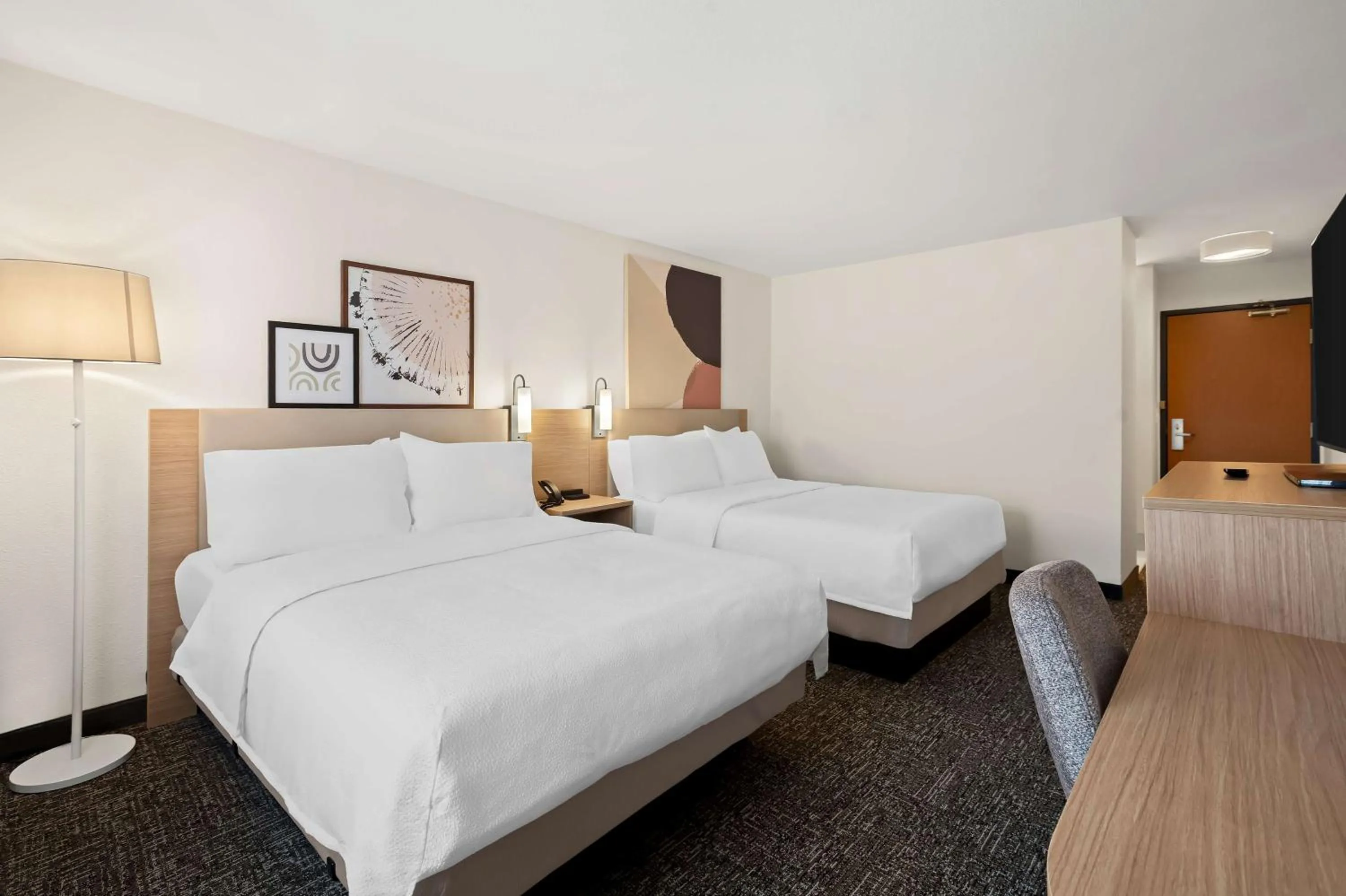 Bed in Spark By Hilton Moline Quad Cities