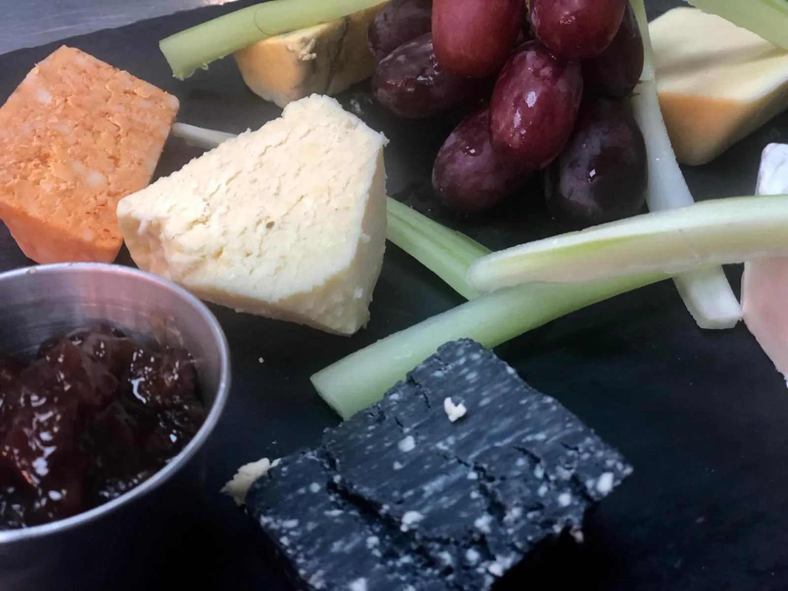 Dining area in Briardene