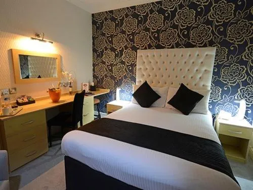 Bedroom, Bed in Briardene