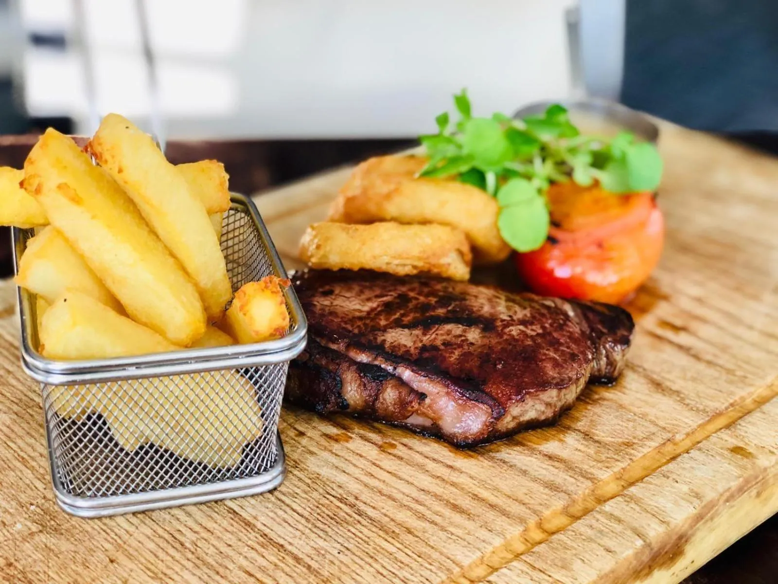 Dining area in Briardene