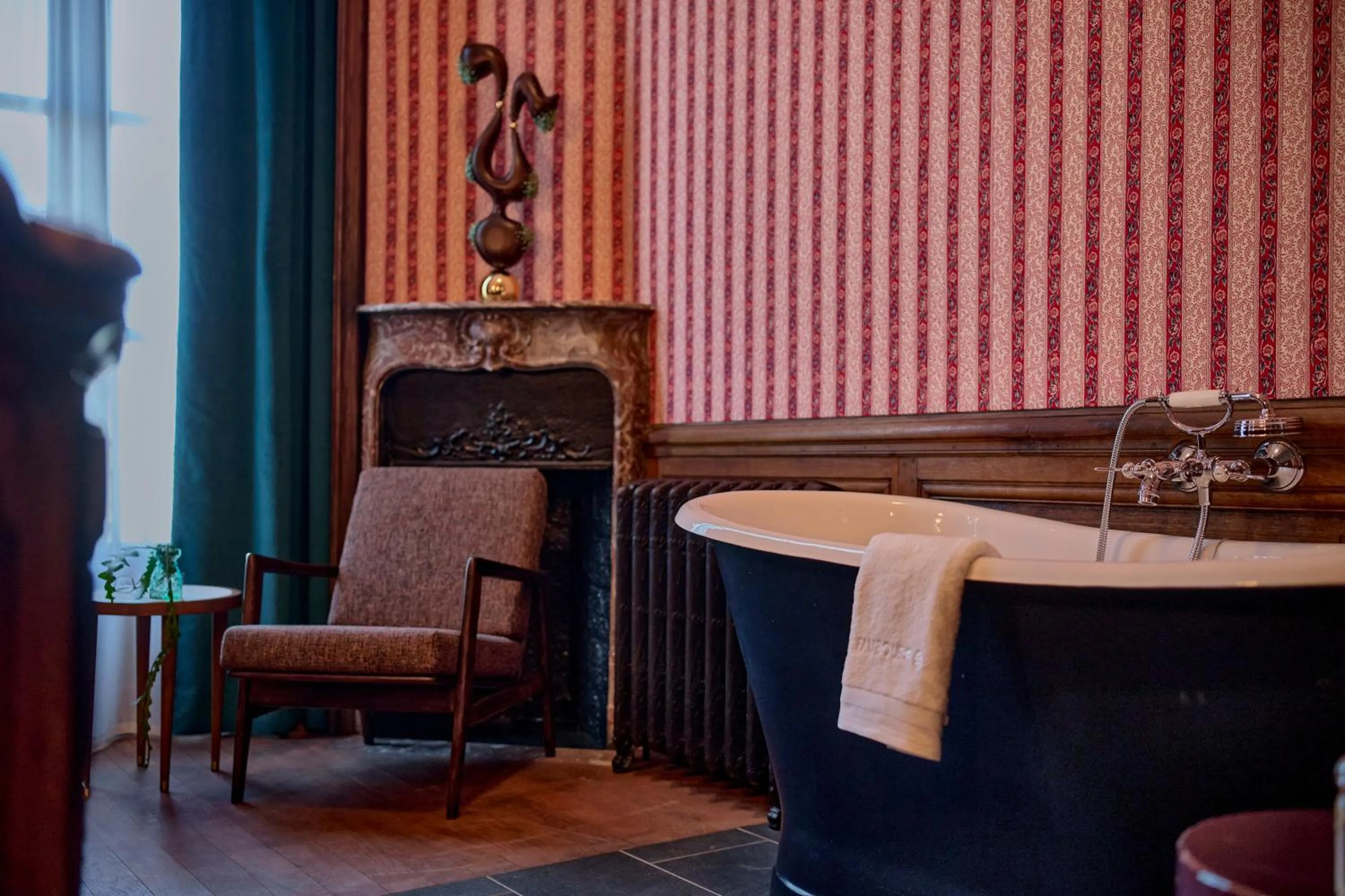 Bathroom in Faubourg 21 - The Leading Hotels of the World