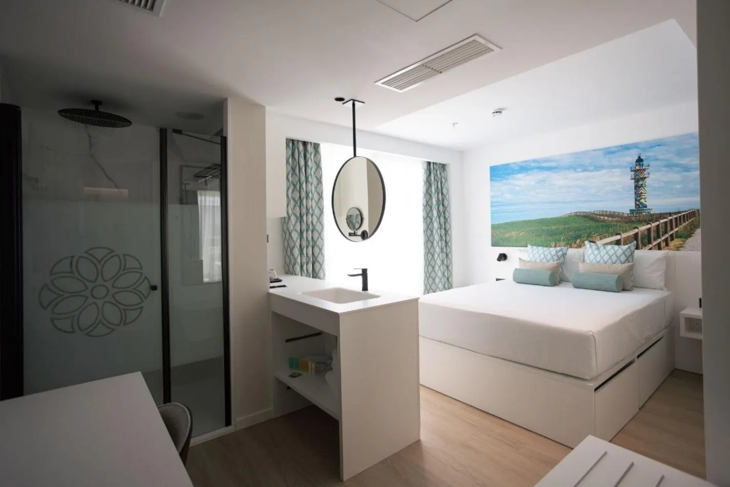 Bed in Hotel Villa España