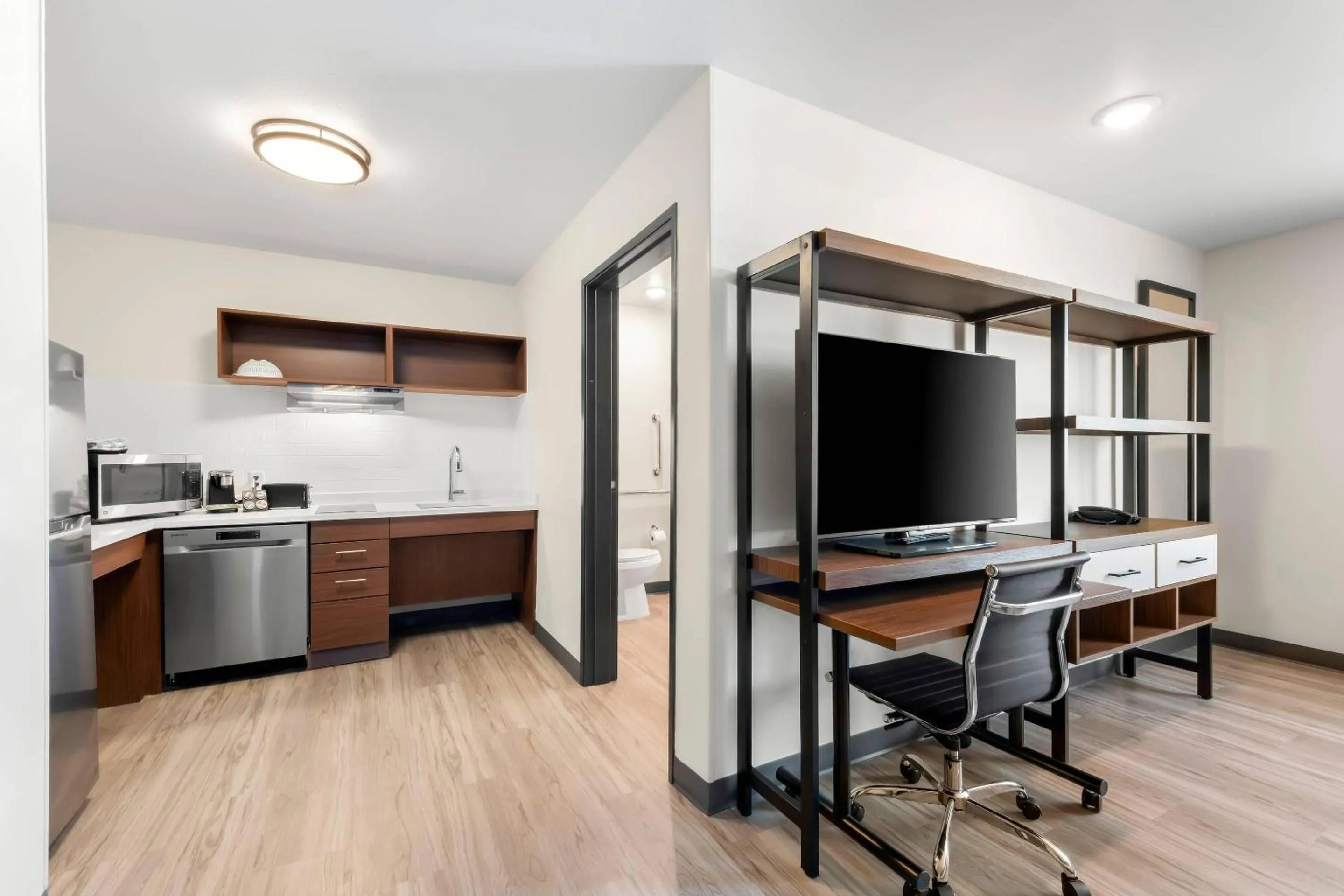 Bedroom in Everhome Suites Amarillo West - Medical Center