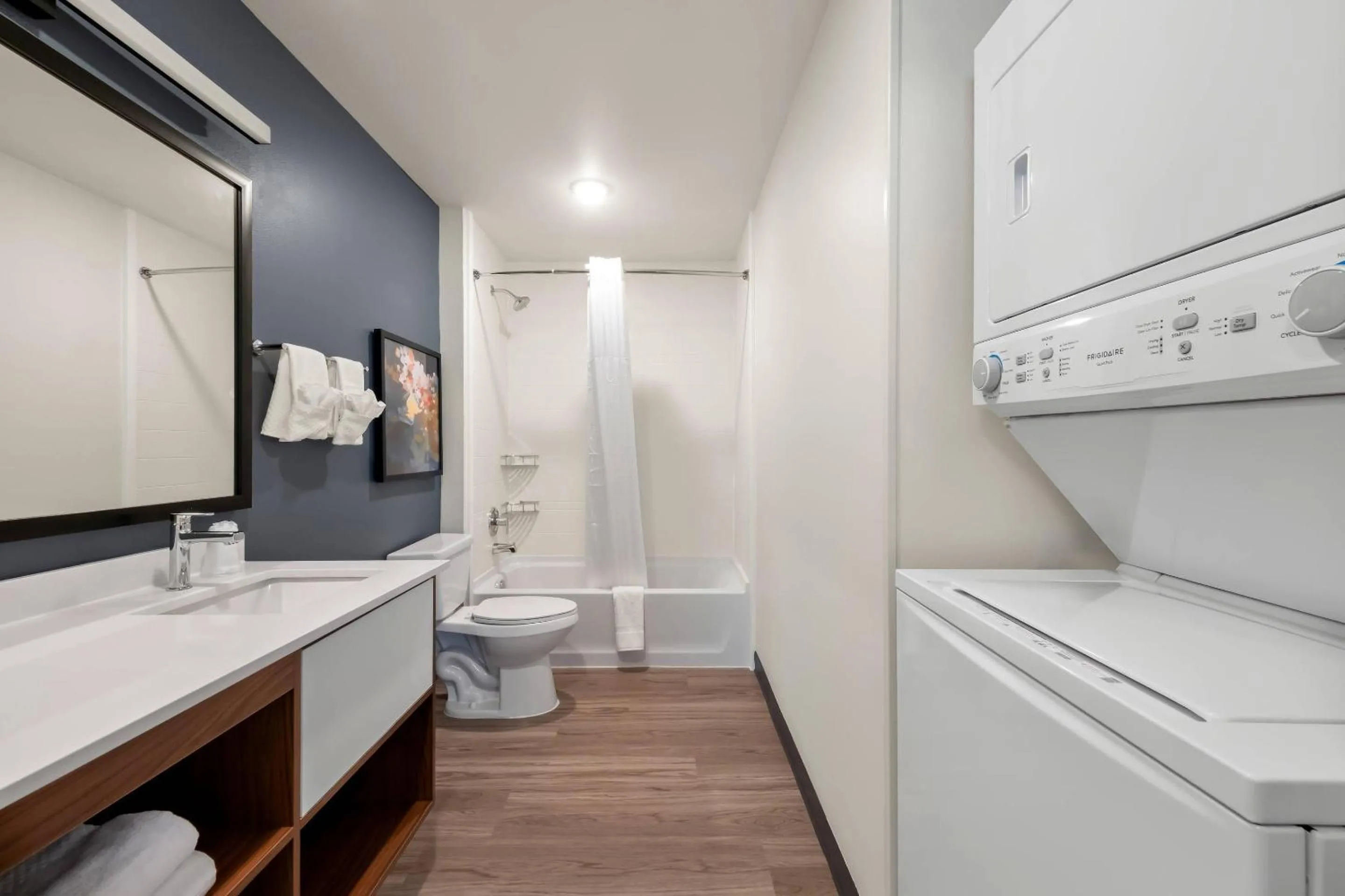 Bedroom in Everhome Suites Amarillo West - Medical Center