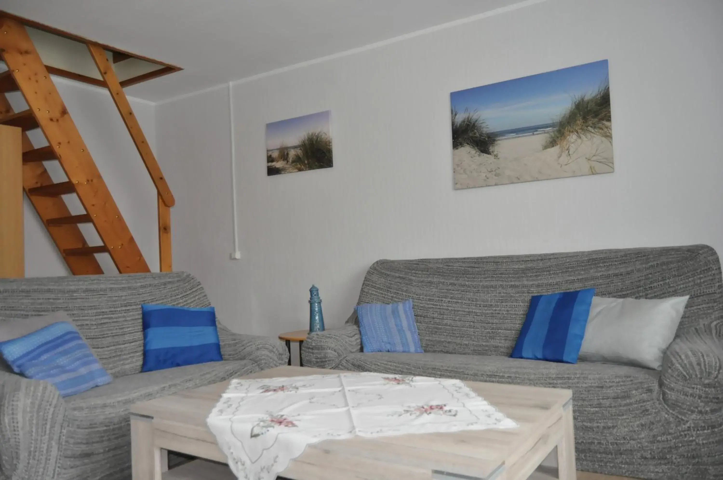 Familienzimmer mit 2 Schlafzimmern in Pension Arndt UG Familienzimmer mit 2 Schlafzimmern in Pension Arndt UG