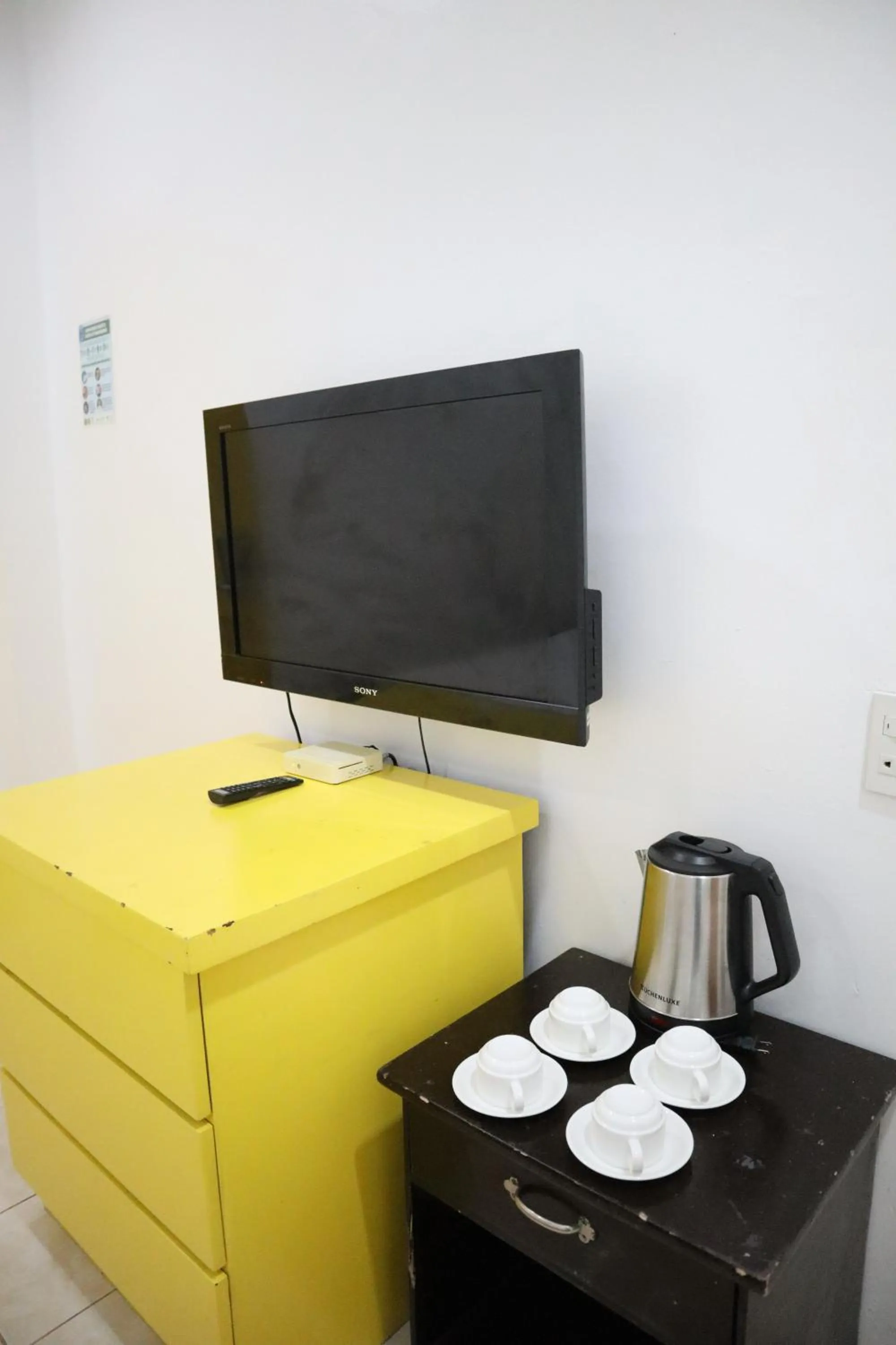 TV and multimedia in Island Inn