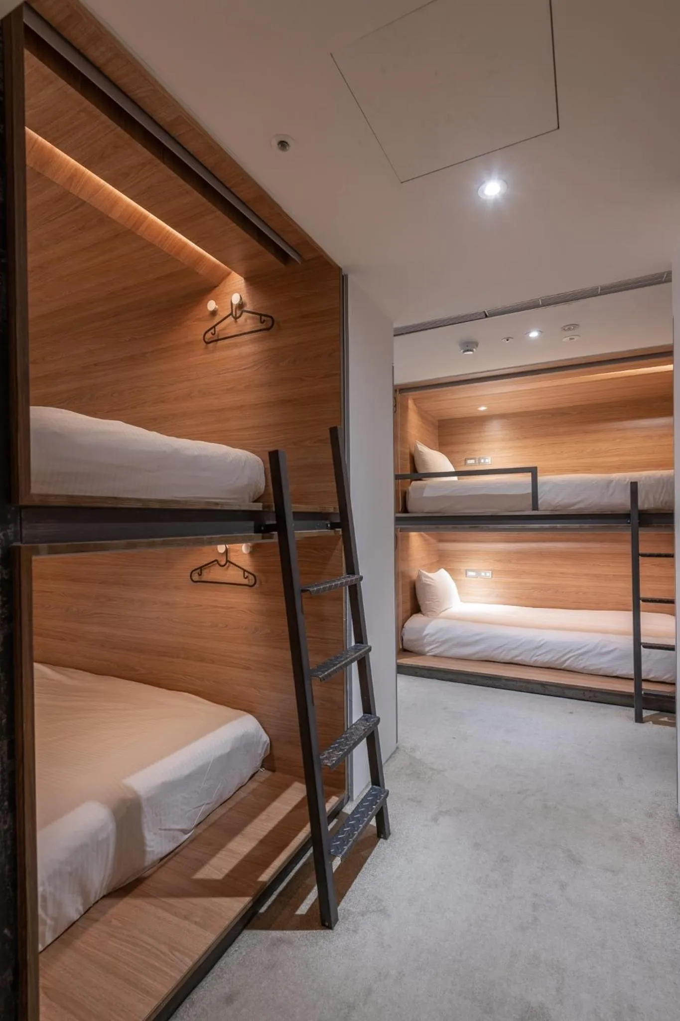 bunk bed in Bouti City Capsule Inn