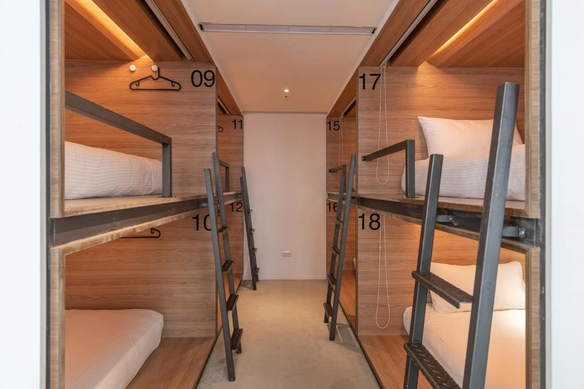 bunk bed in Bouti City Capsule Inn