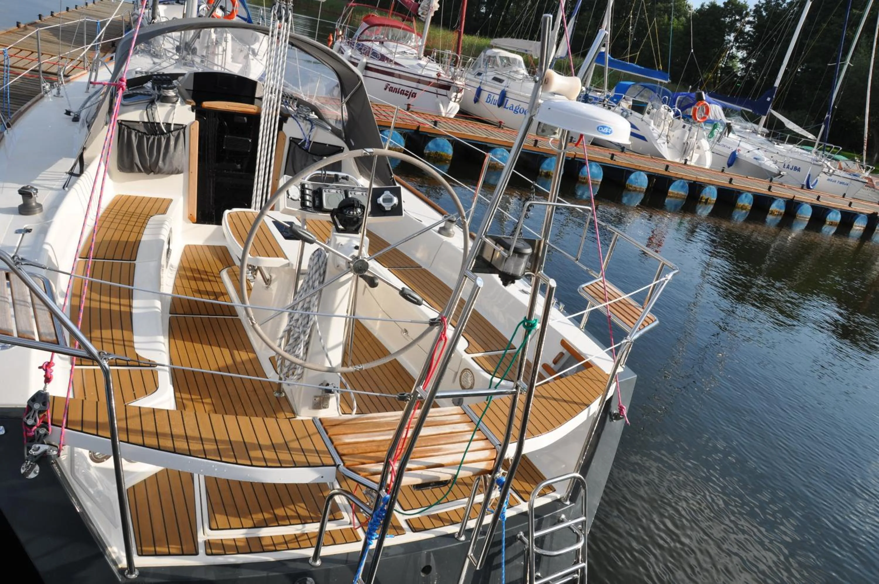 Activities in Marina Nawigator