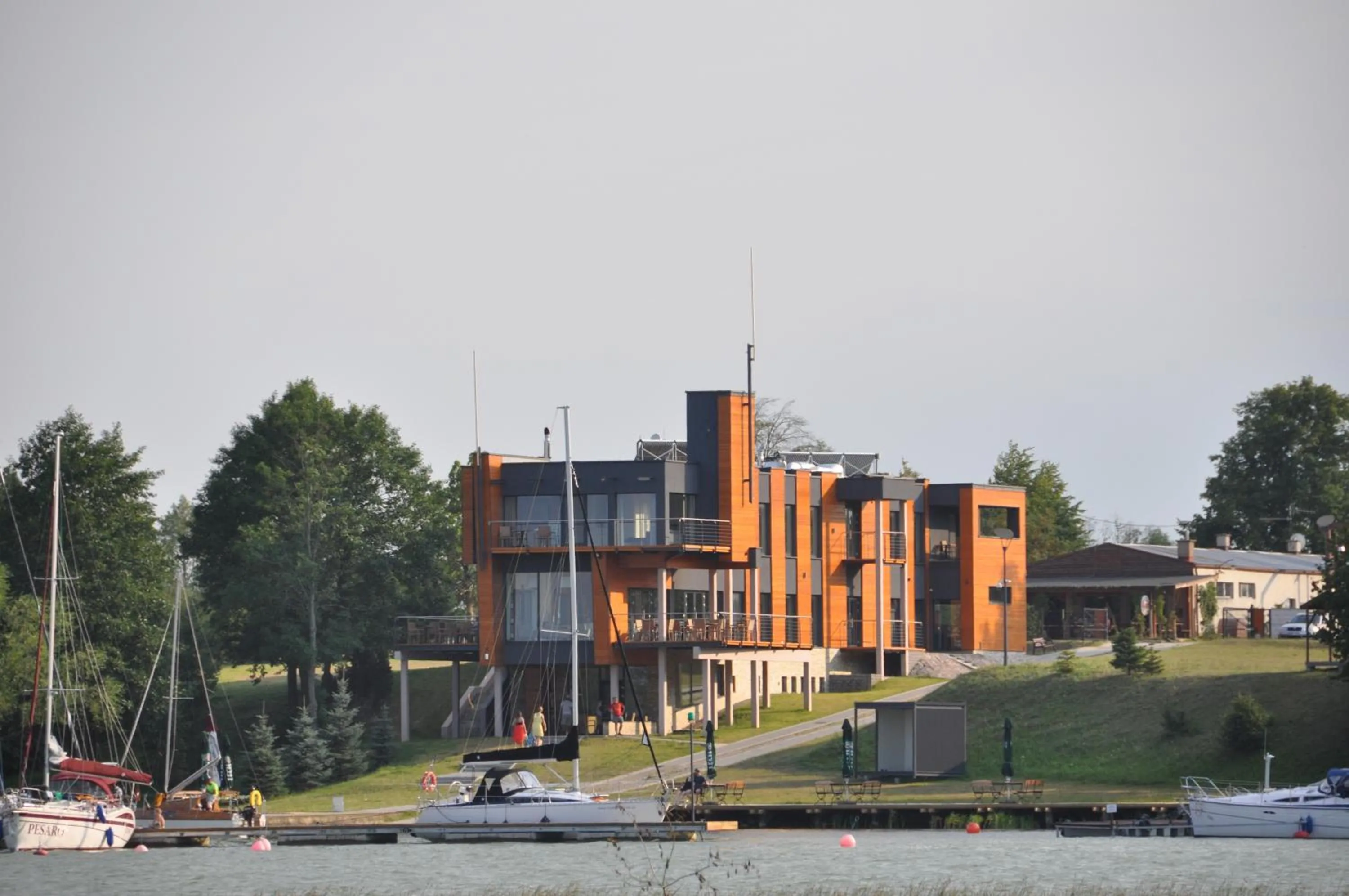 Property building in Marina Nawigator