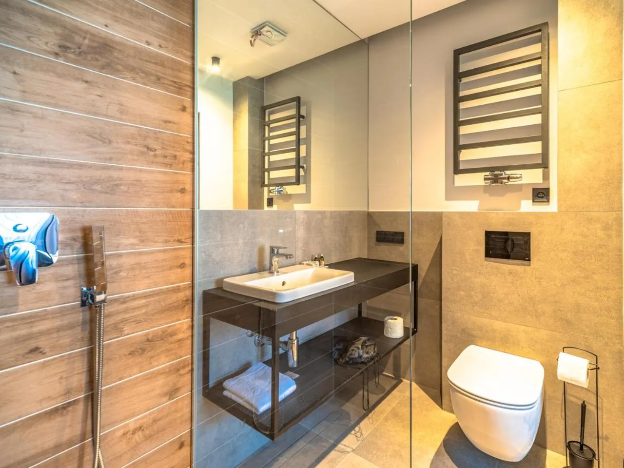 Shower in Marina Nawigator