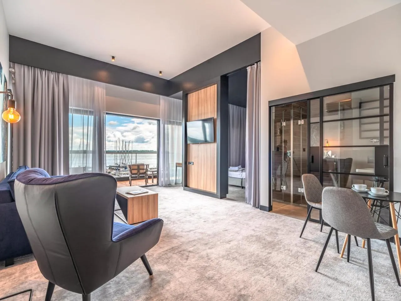 TV and multimedia in Marina Nawigator