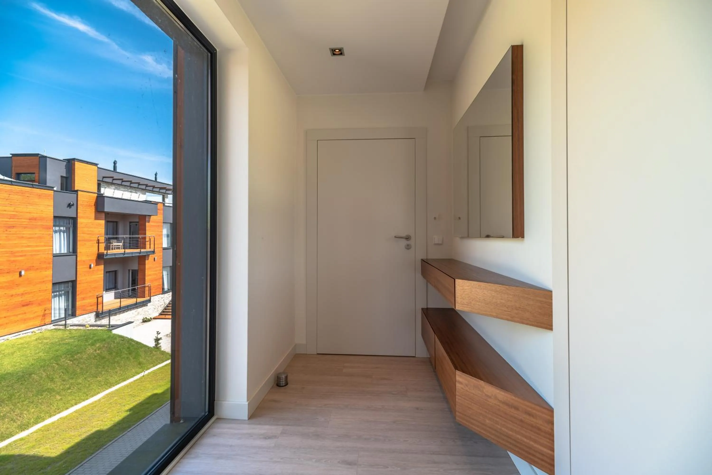 Day in Marina Nawigator