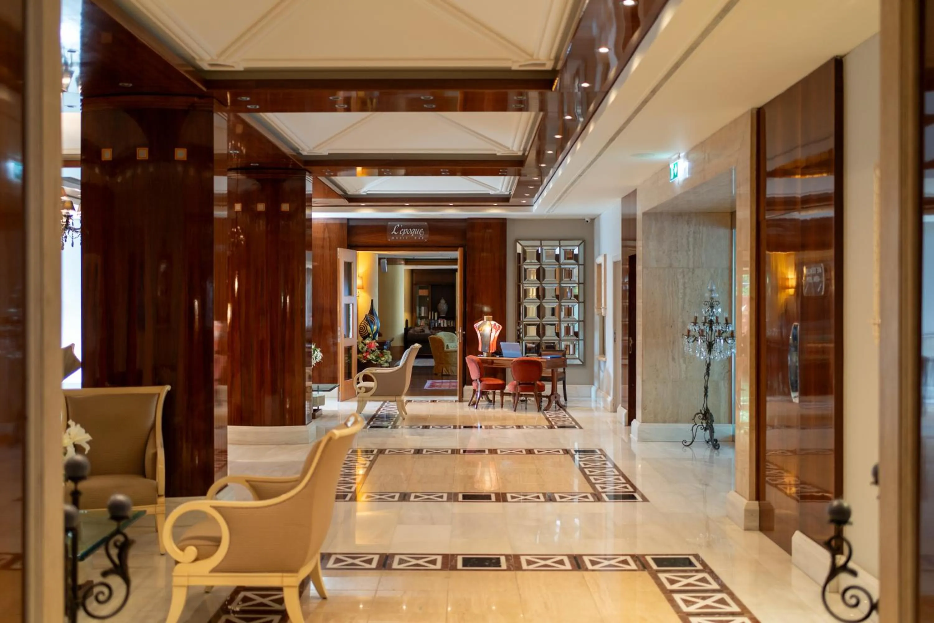 Lobby or reception in Rodos Park