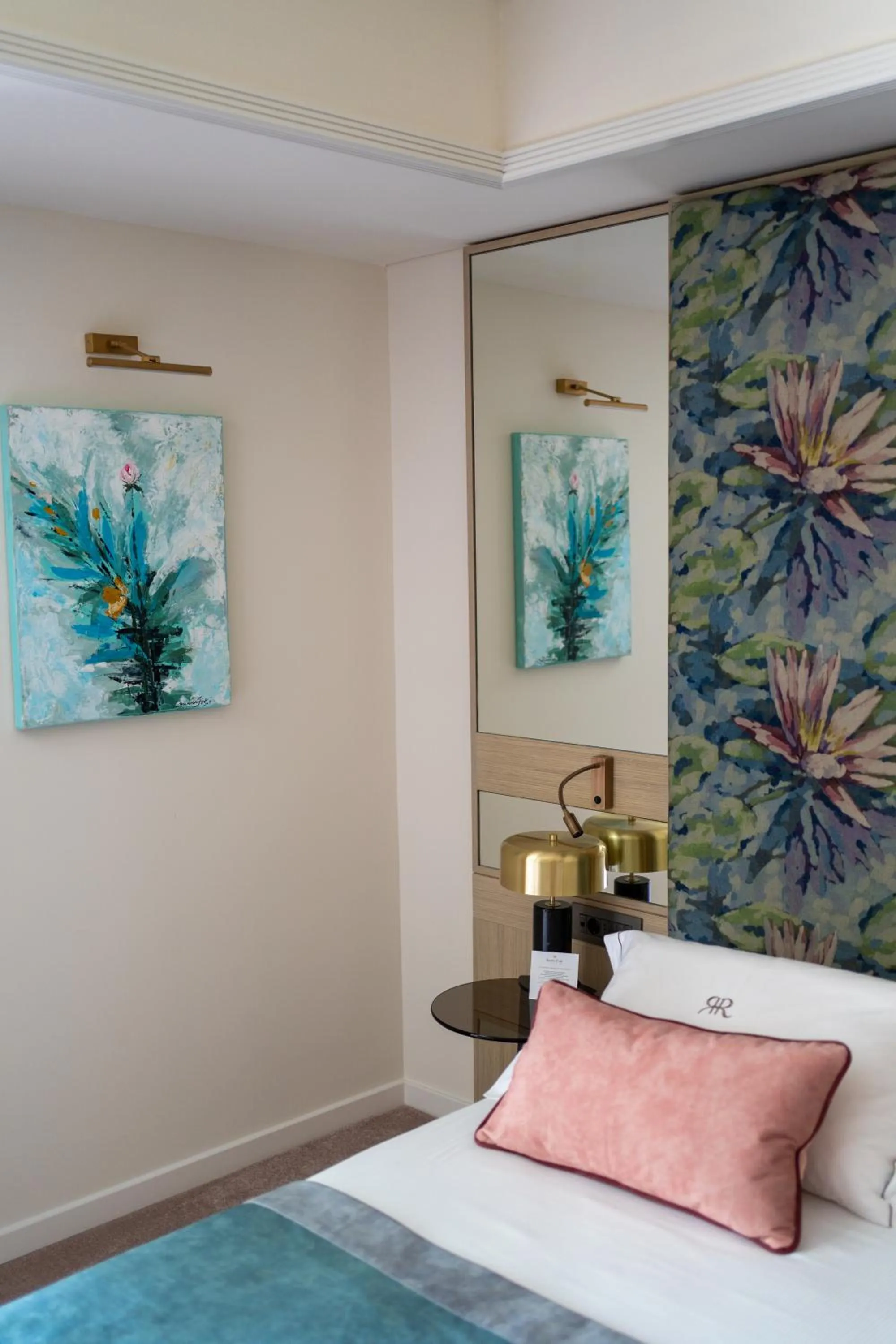 Decorative detail, Bed in Rodos Park