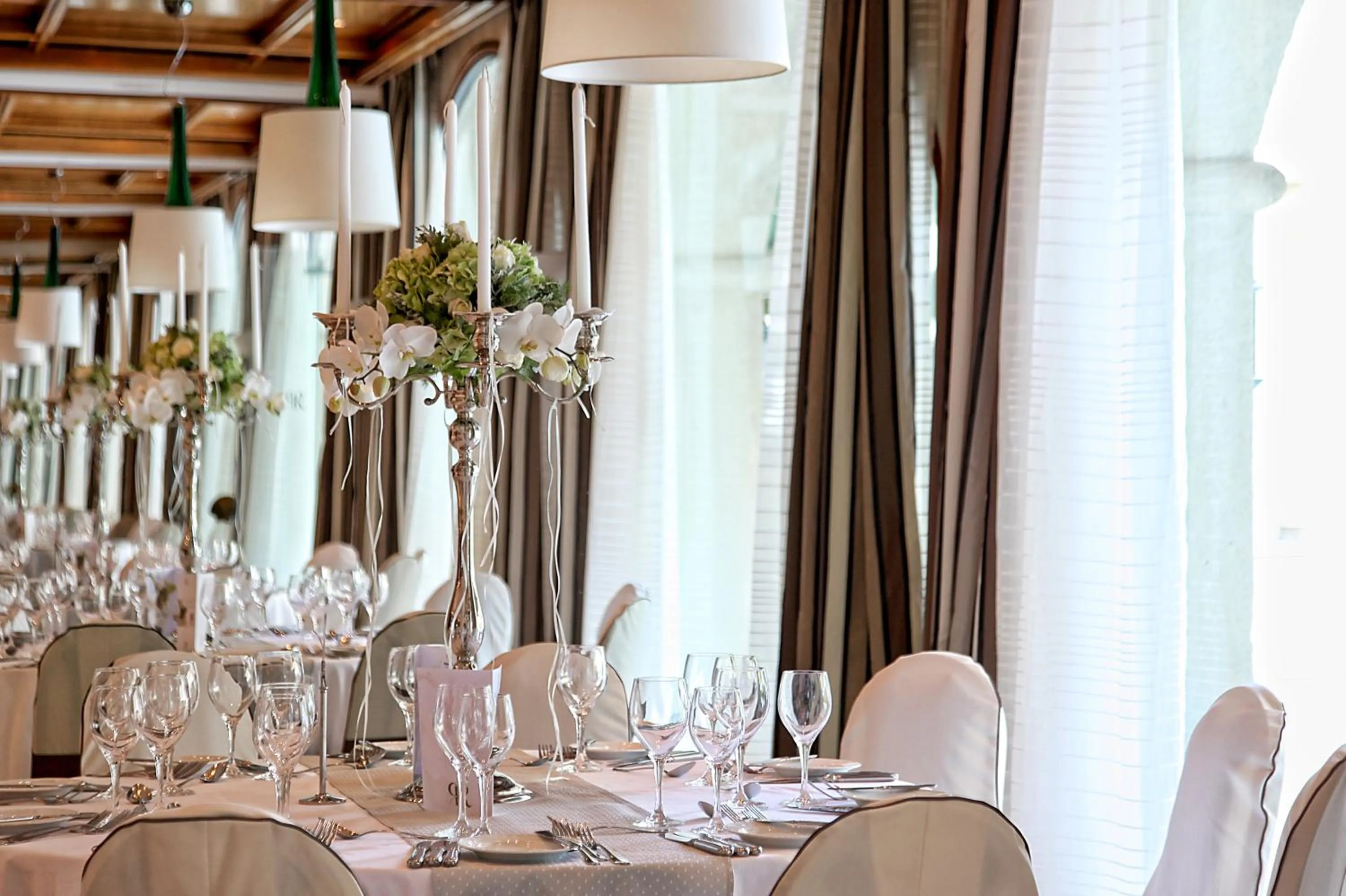 Banquet/Function facilities in Rodos Park