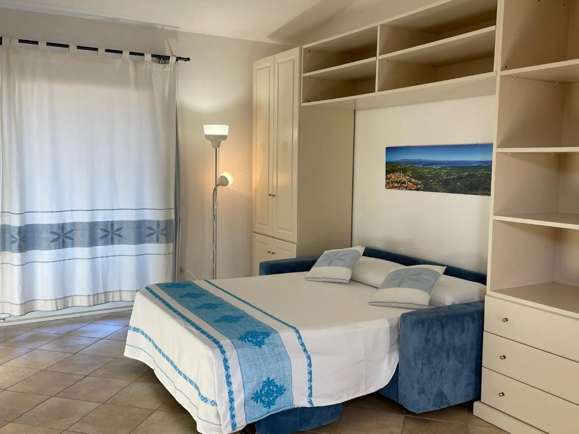 Bed in Residence Floreal