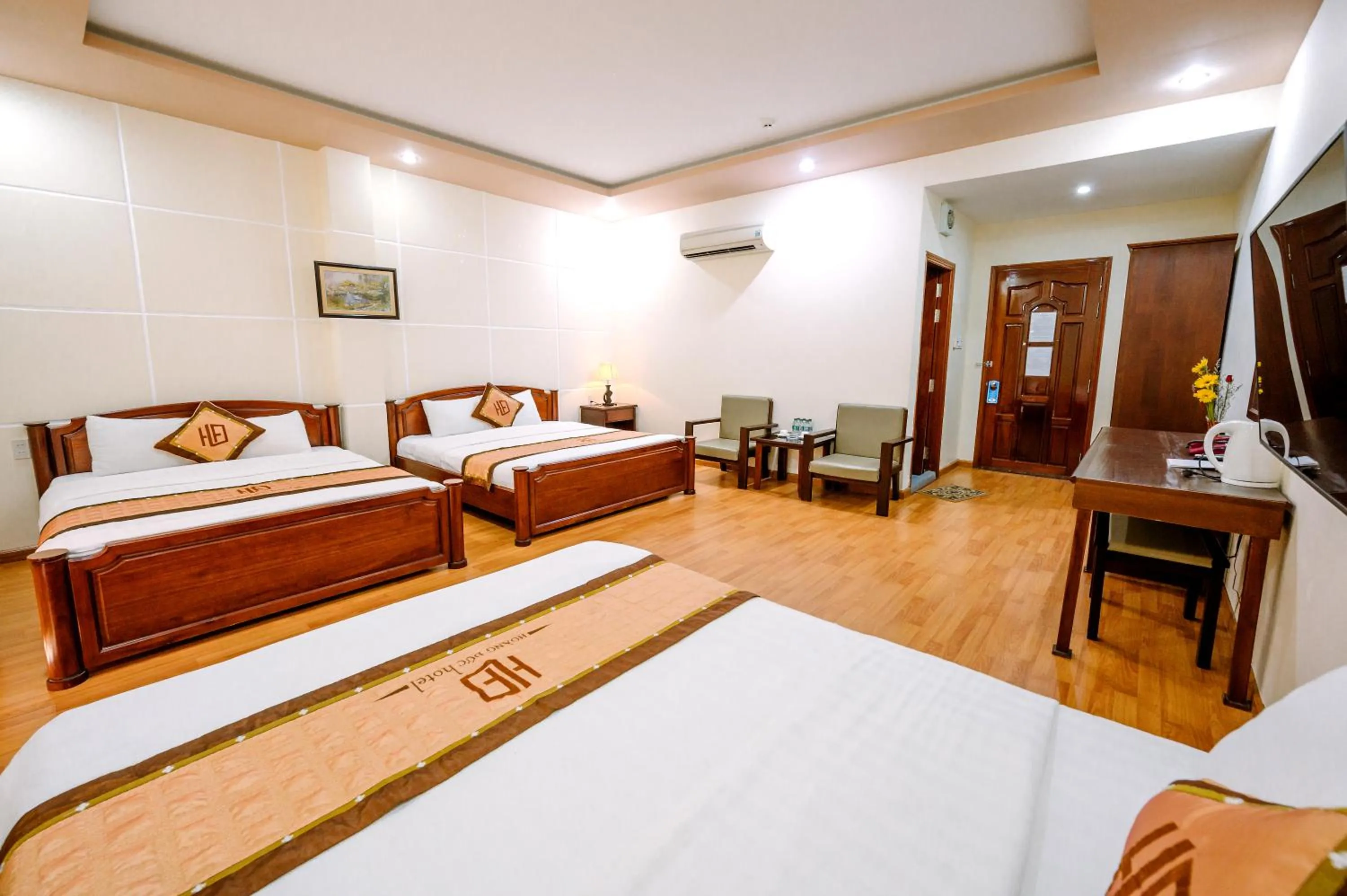 Bed in Hoang Duc Hotel