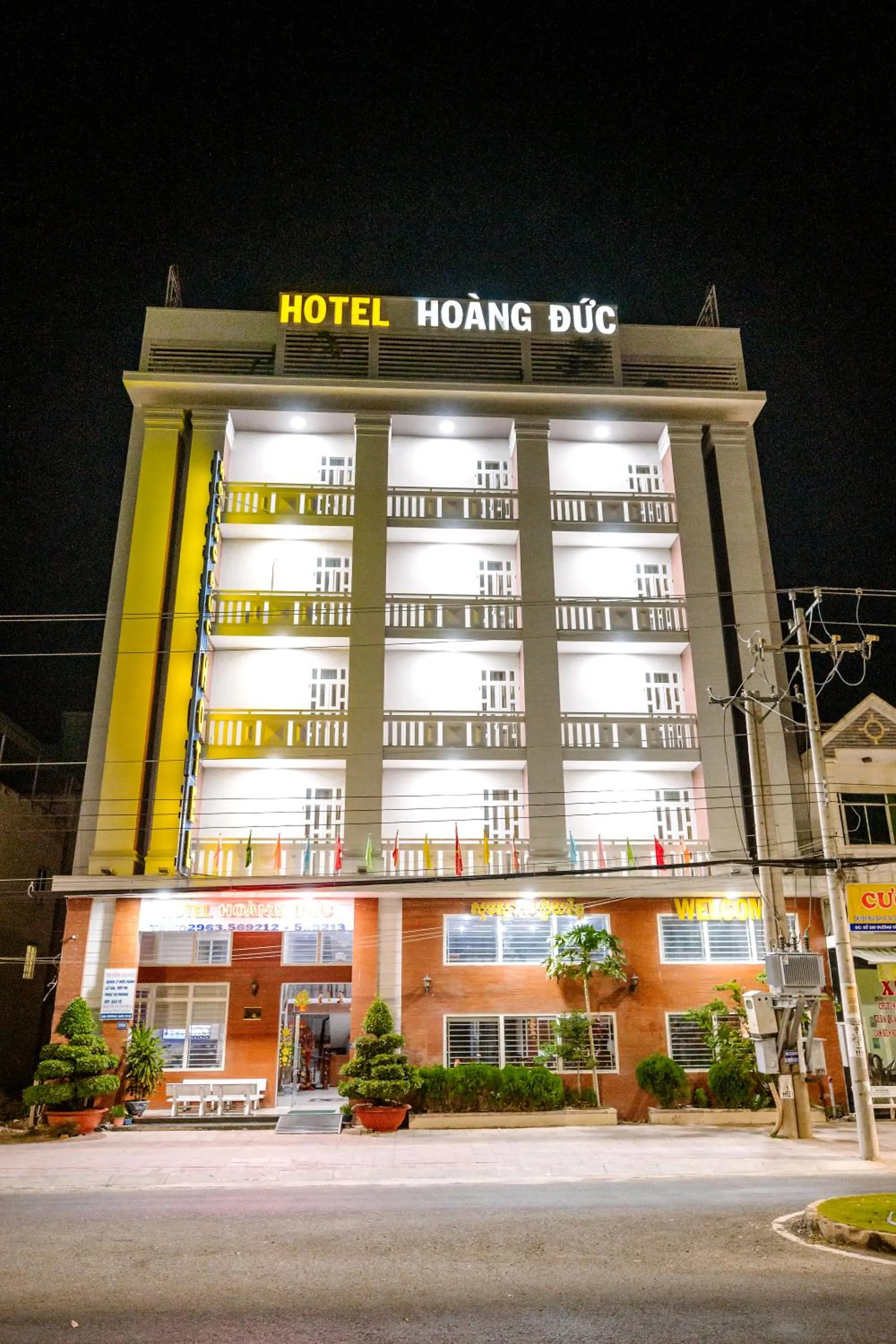Property building in Hoang Duc Hotel