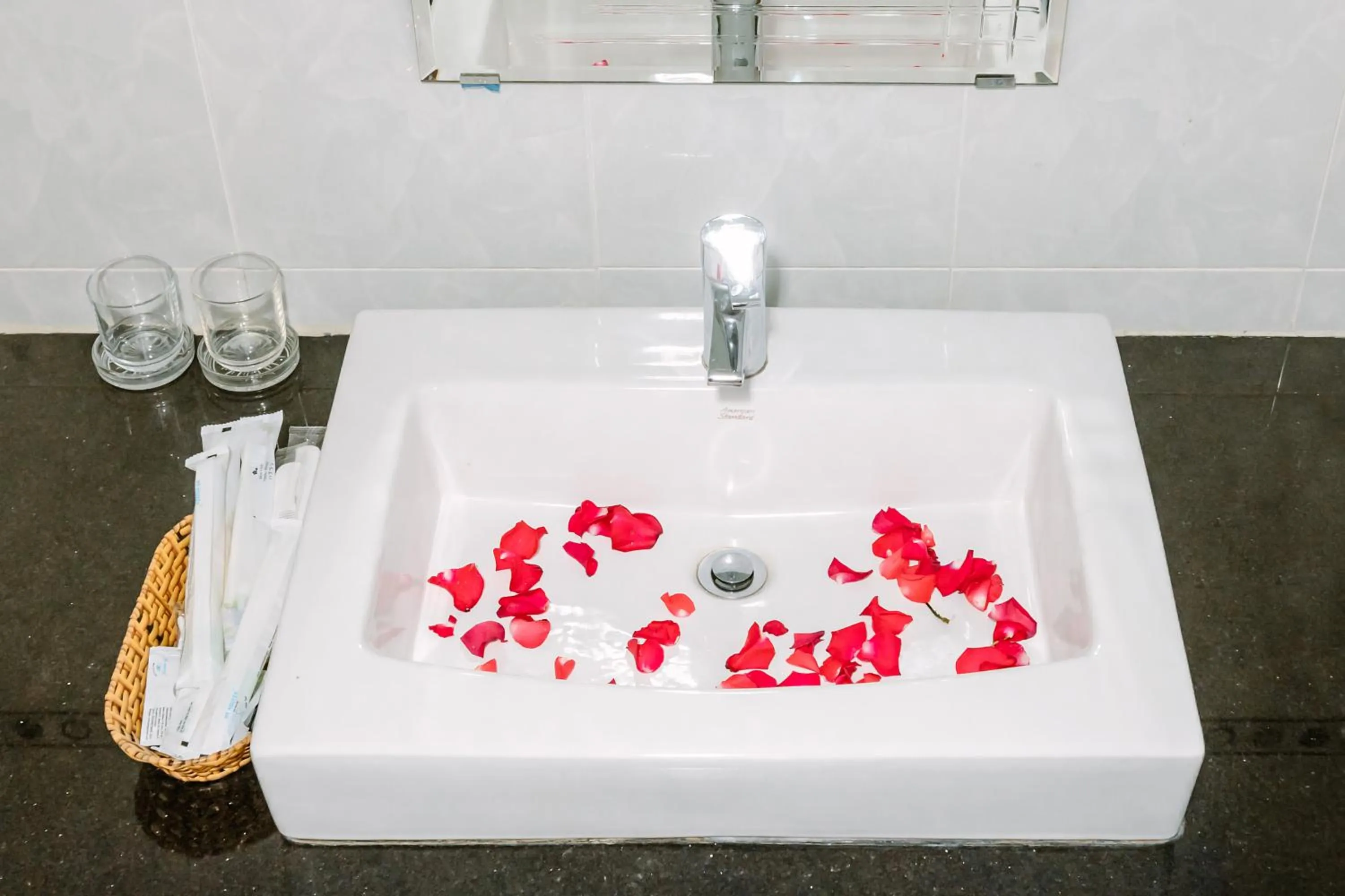 Bathroom in Hoang Duc Hotel